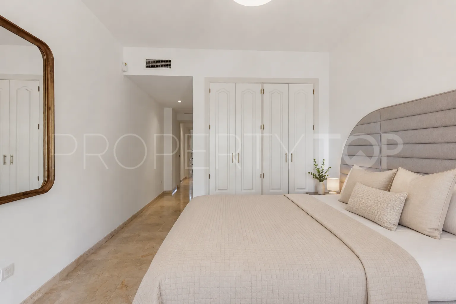 For sale El Campanario ground floor apartment with 2 bedrooms