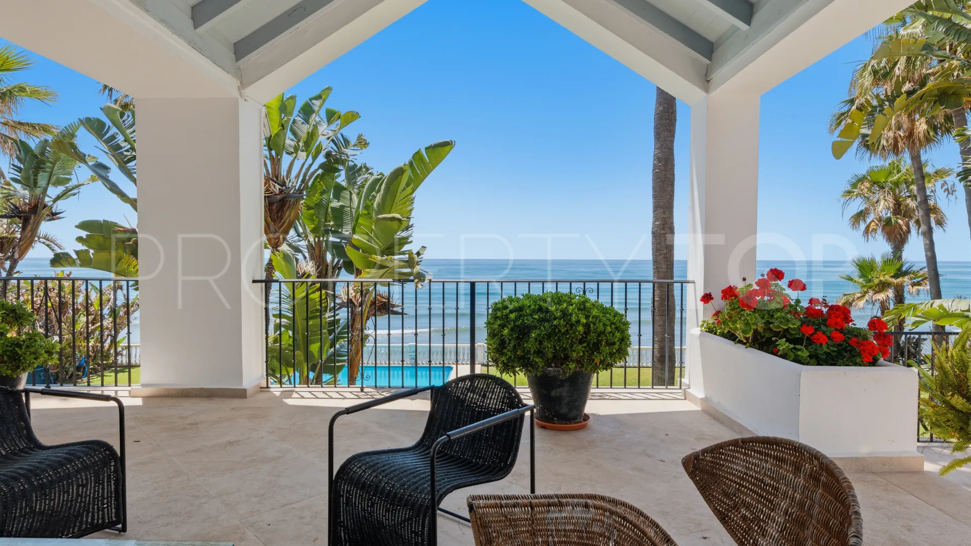 Villa in Casasola for sale
