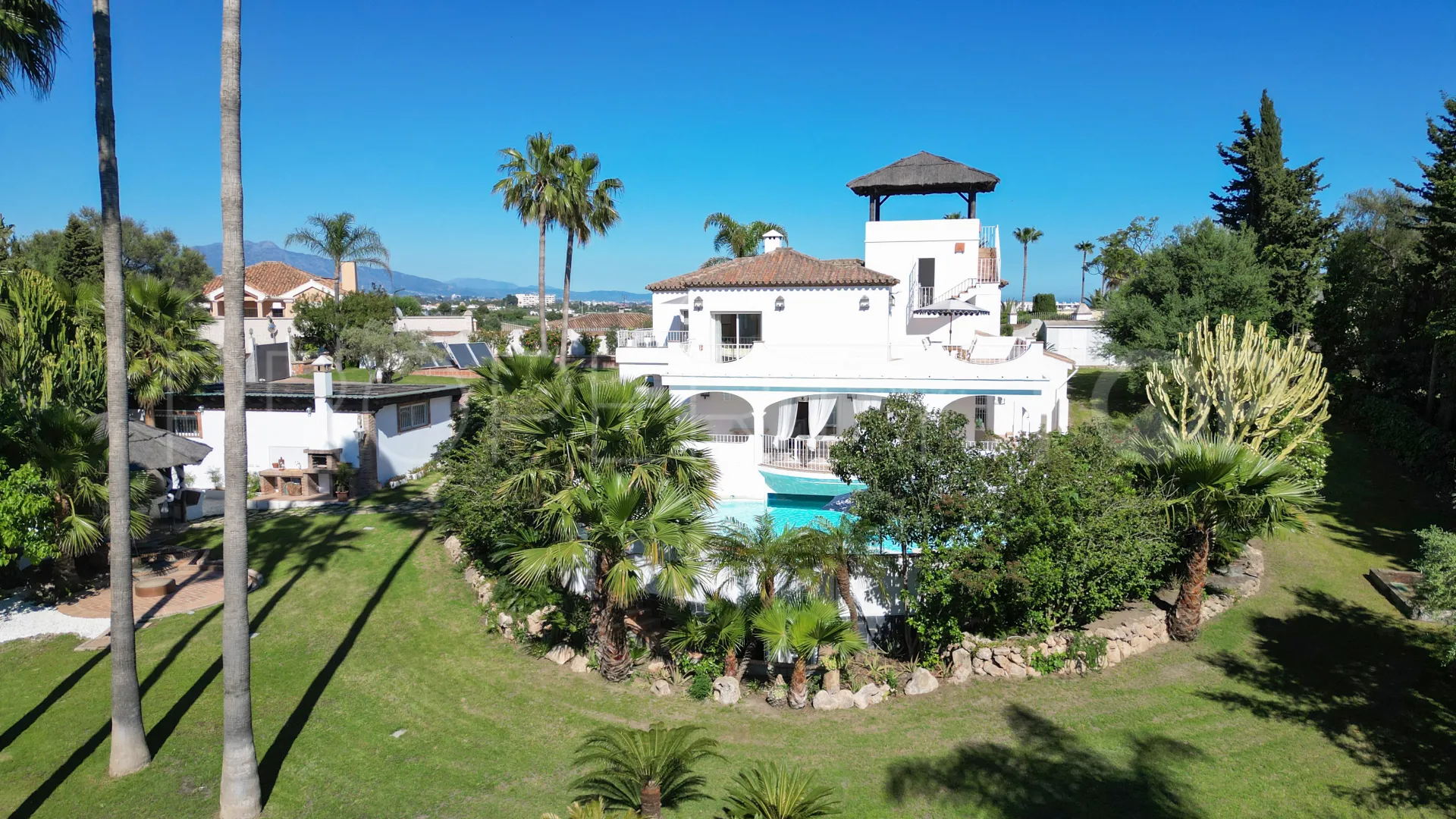Villa with 6 bedrooms for sale in Reinoso