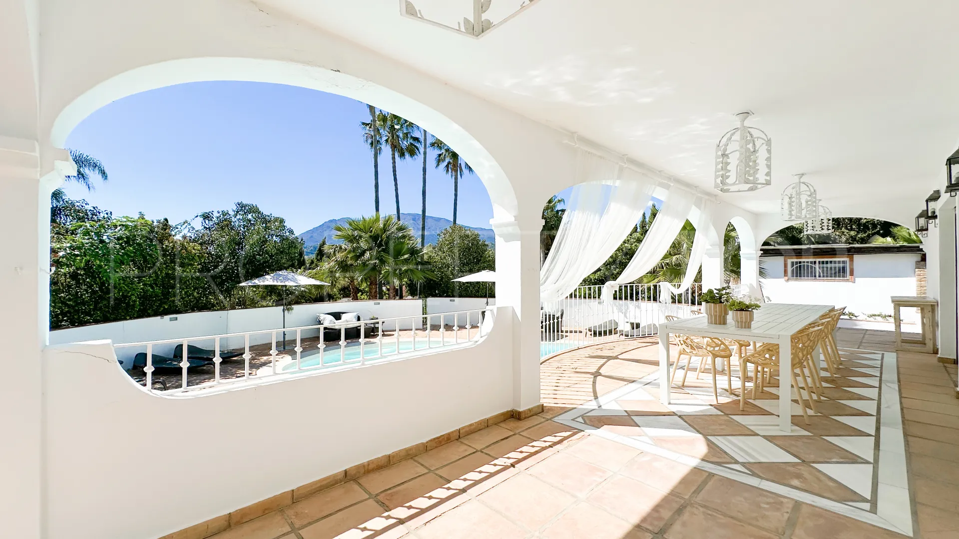 Villa with 6 bedrooms for sale in Reinoso