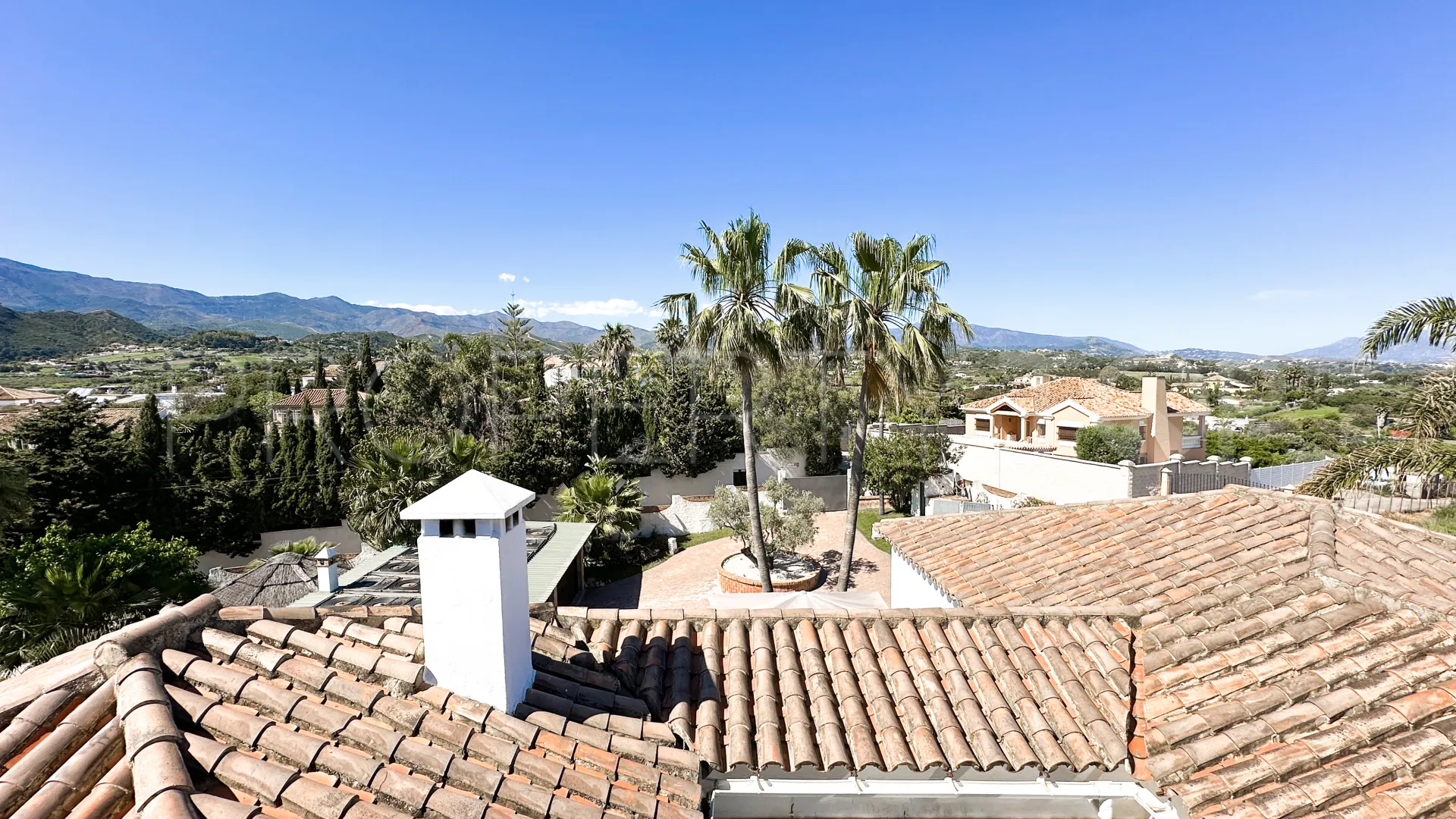 Villa with 6 bedrooms for sale in Reinoso