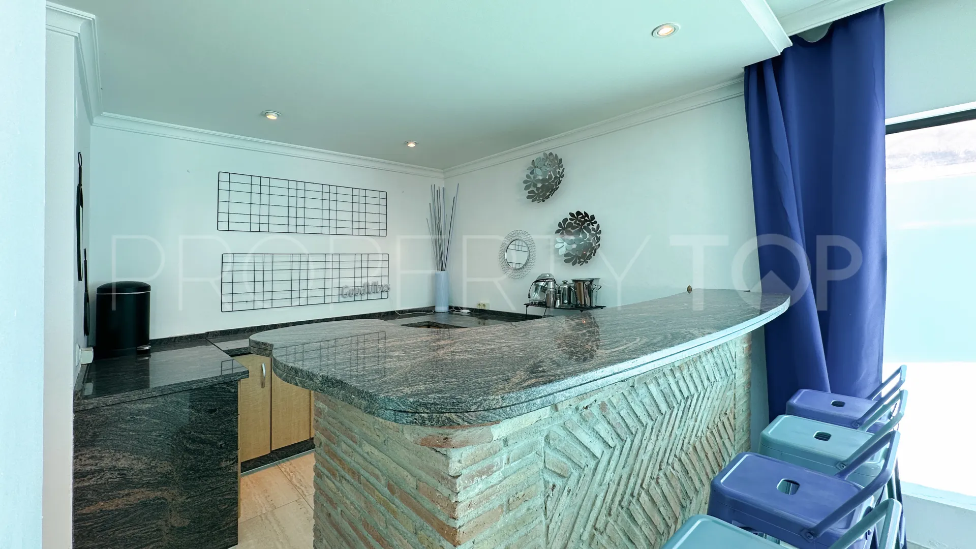 Villa with 6 bedrooms for sale in Reinoso