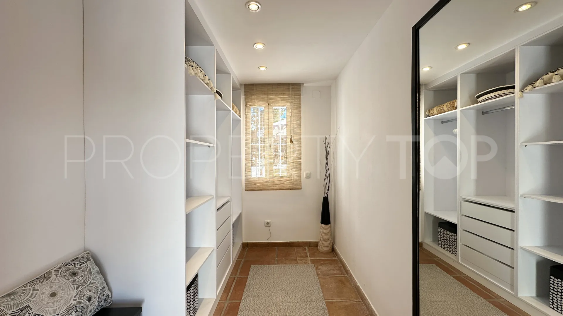 Villa with 6 bedrooms for sale in Reinoso