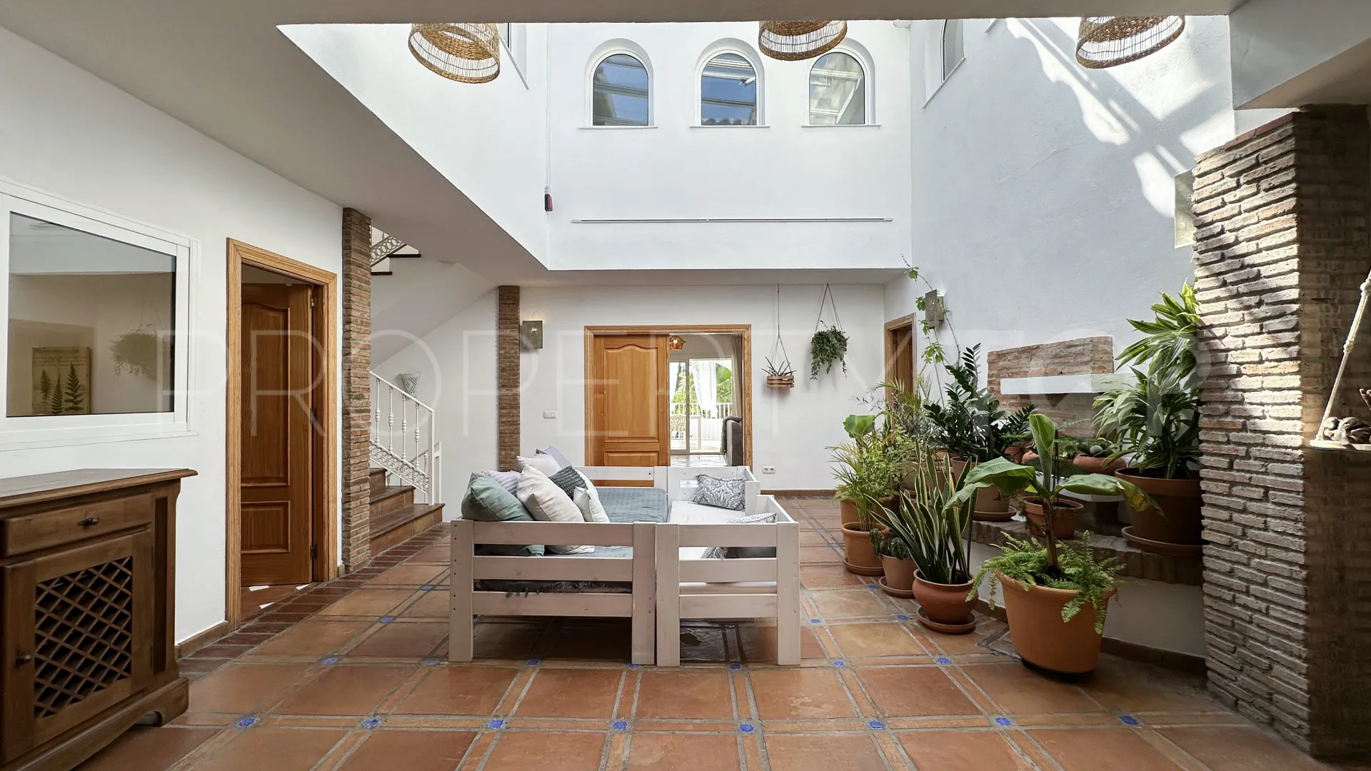 Villa with 6 bedrooms for sale in Reinoso