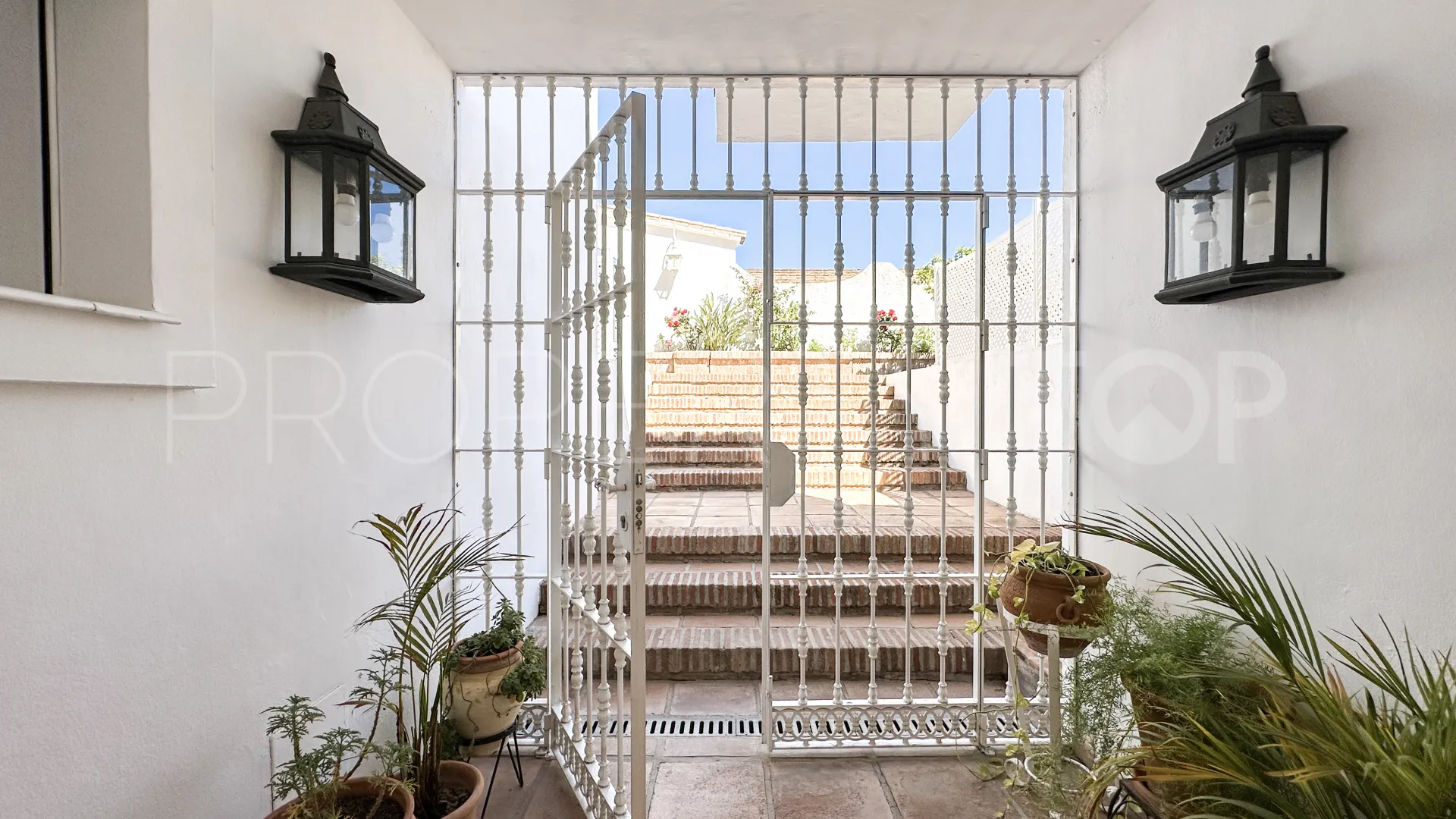 Villa with 6 bedrooms for sale in Reinoso