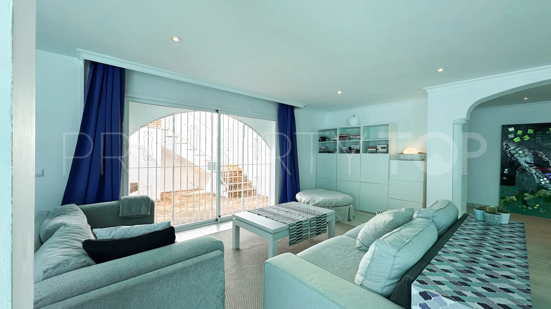 Villa with 6 bedrooms for sale in Reinoso