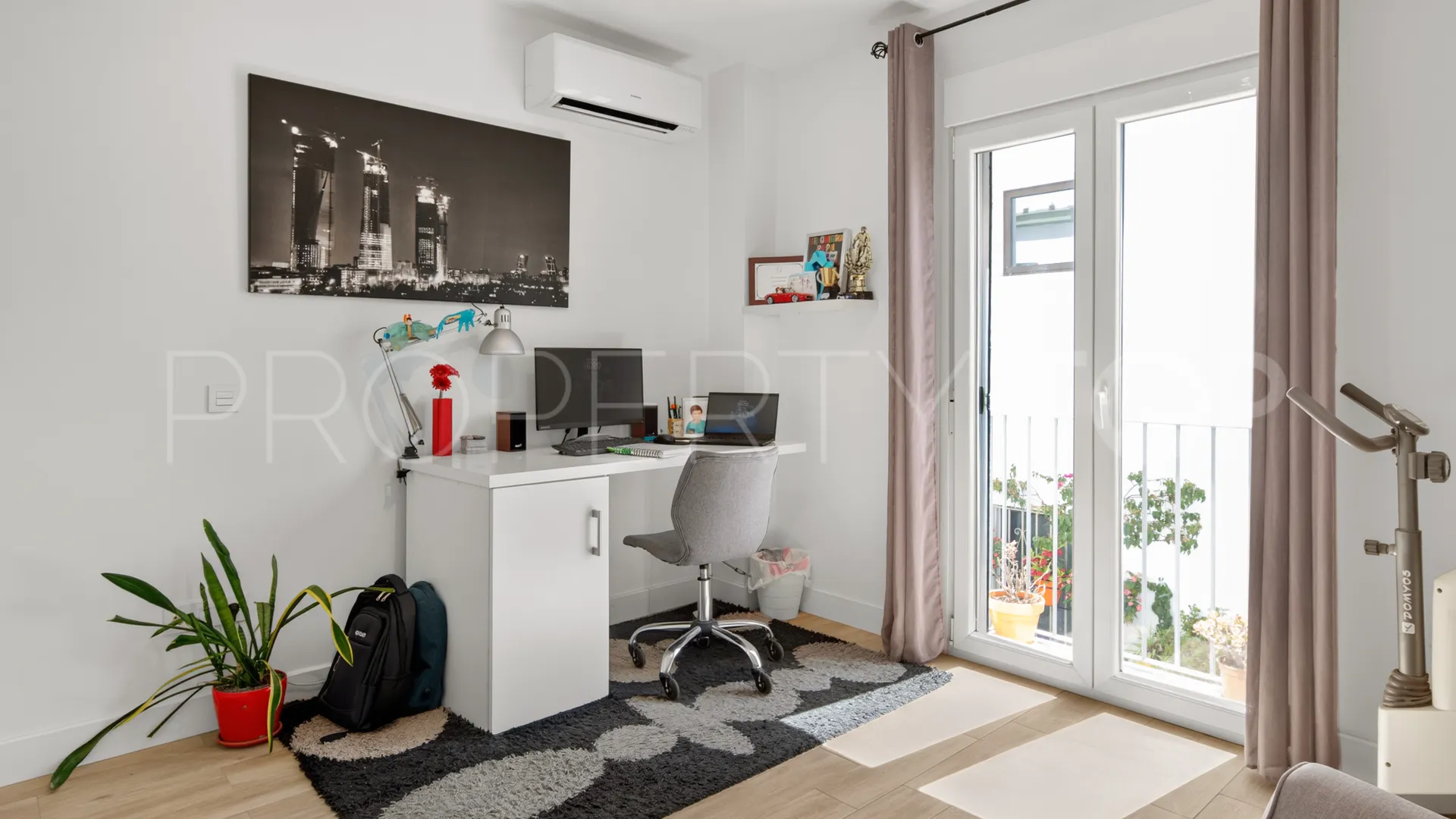 Adosado en venta en Estepona Casco Antiguo