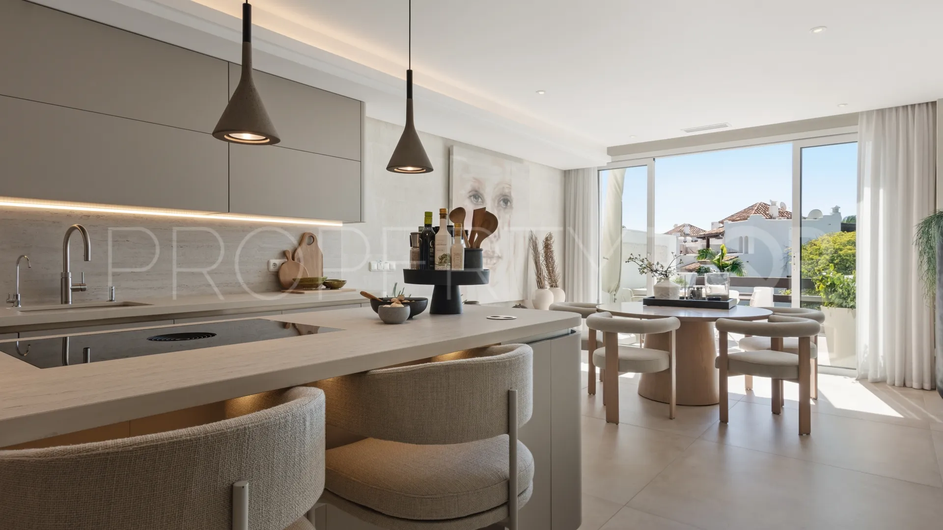 3 bedrooms duplex penthouse for sale in Alcazaba Beach