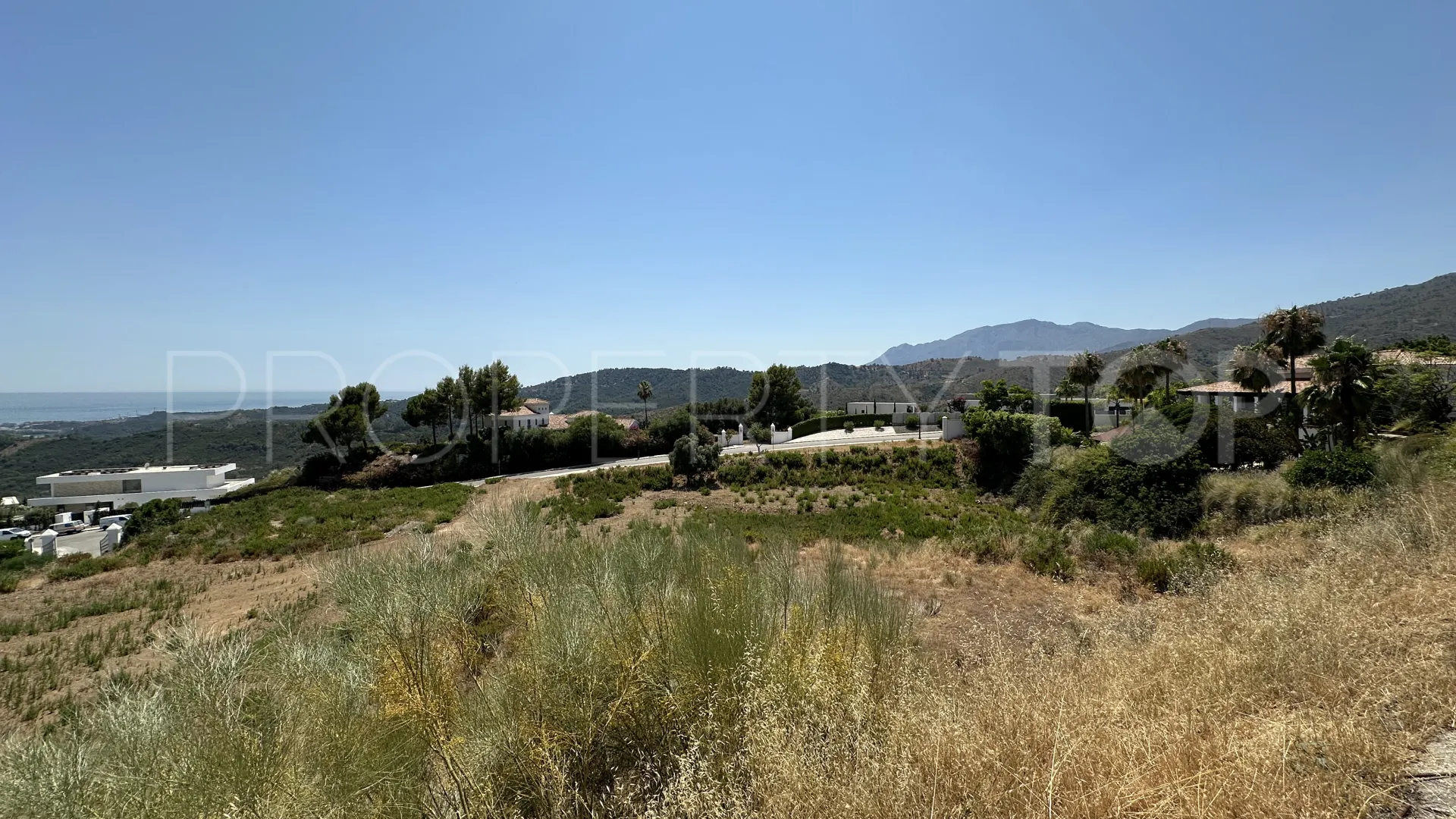 Monte Mayor plot for sale