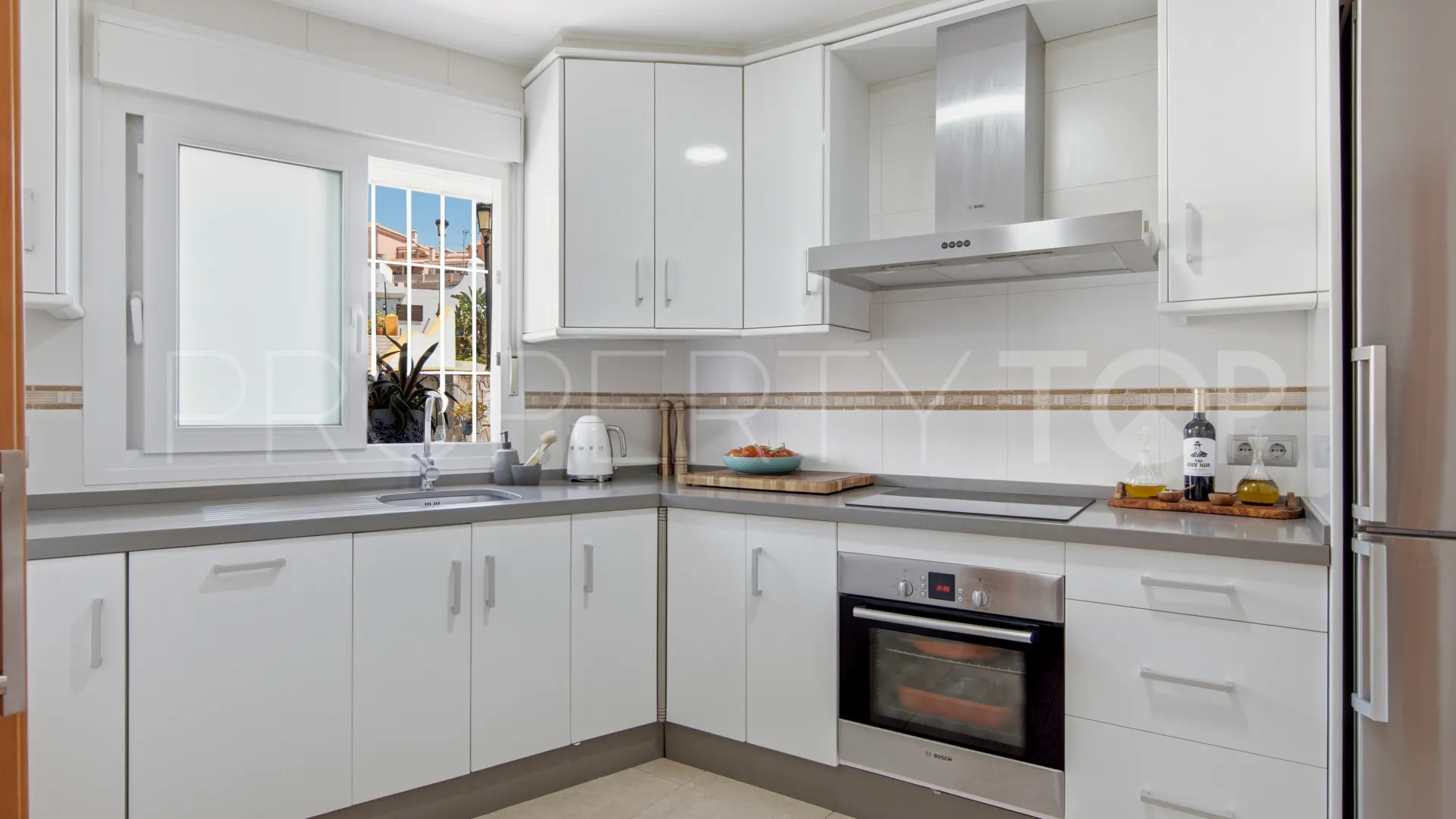 Adosado a la venta de 3 dormitorios en Estepona Casco Antiguo