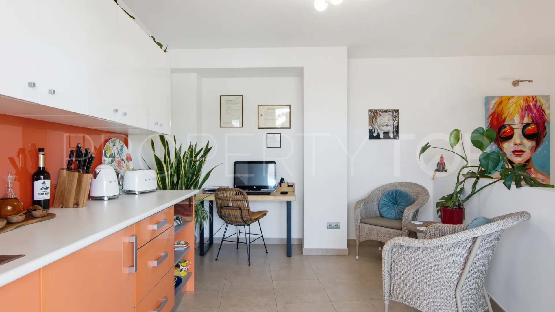 Adosado a la venta de 3 dormitorios en Estepona Casco Antiguo