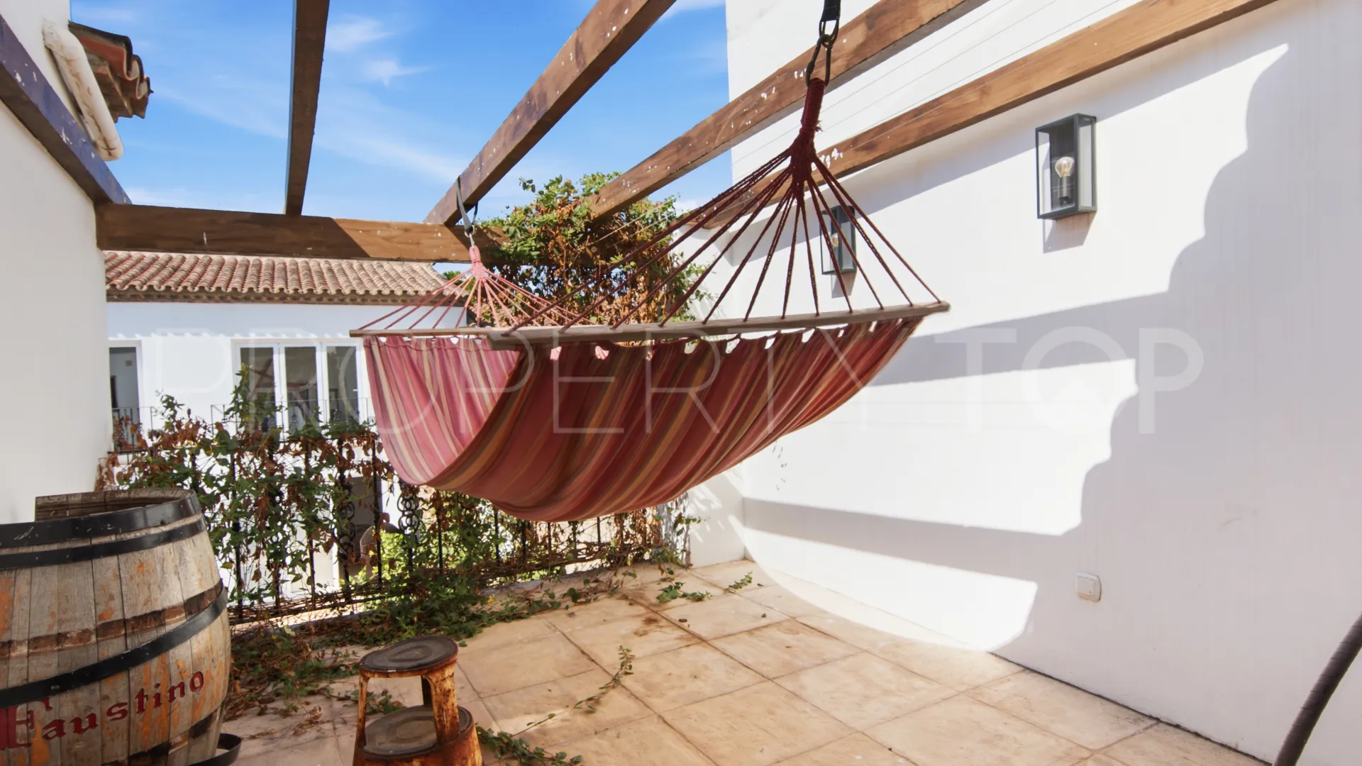 Se vende adosado en Estepona Casco Antiguo con 4 dormitorios