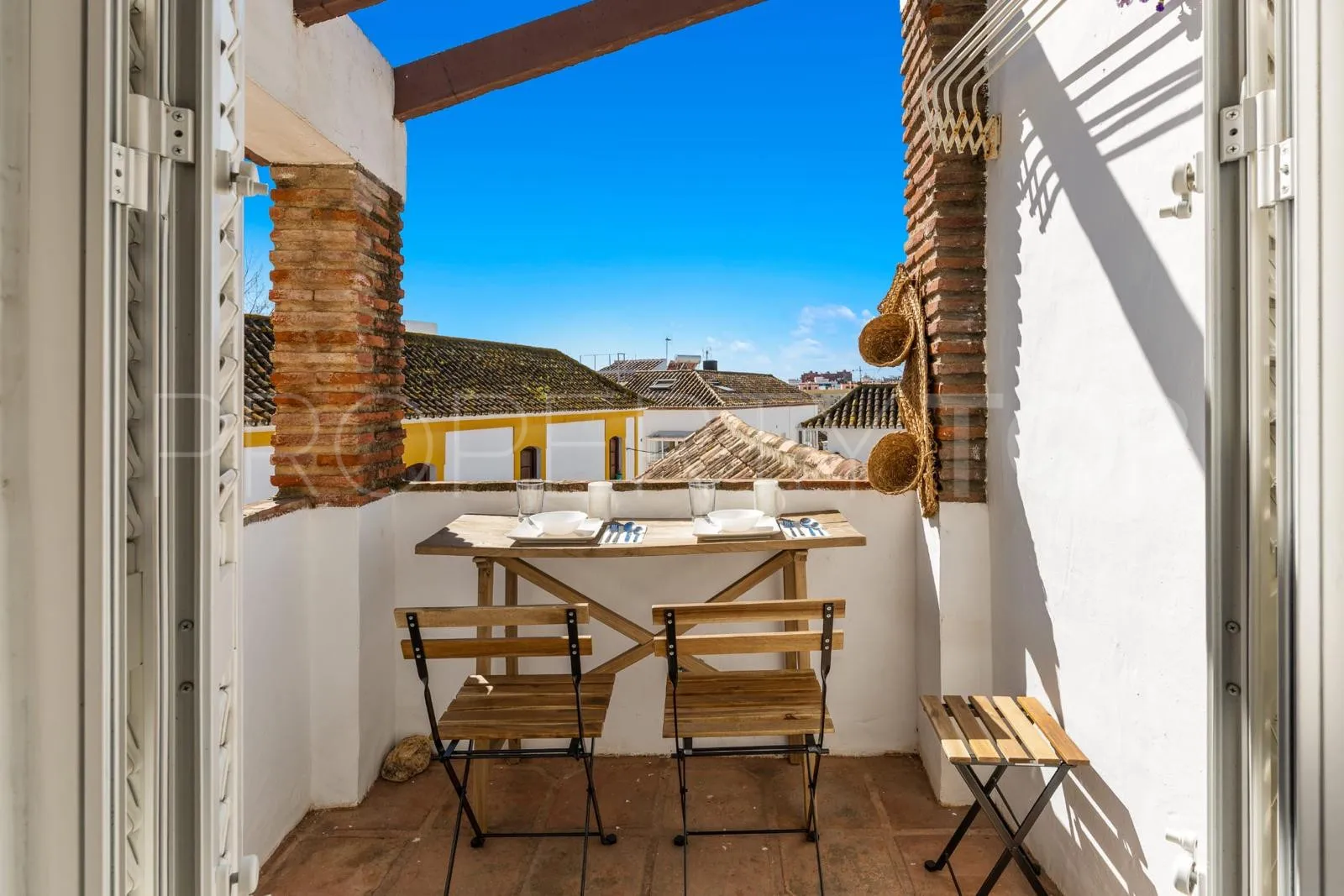 Adosado de 2 dormitorios en venta en Estepona Casco Antiguo