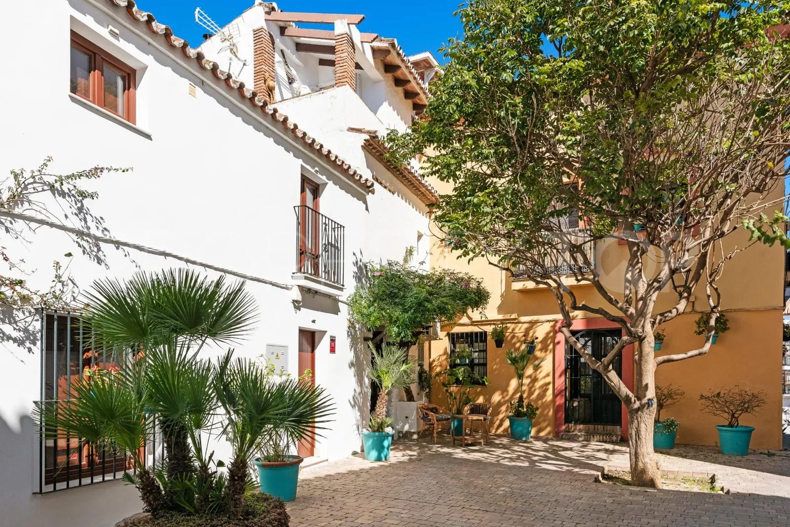 Adosado de 2 dormitorios en venta en Estepona Casco Antiguo