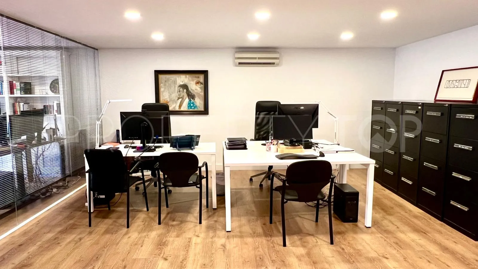 Unidades de oficina en venta en Marbella Centro