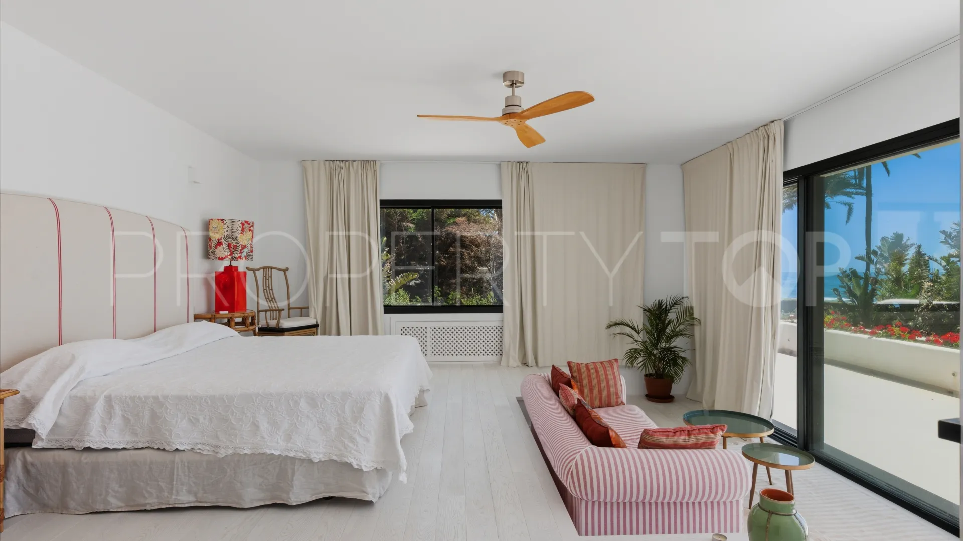 Villa with 9 bedrooms for sale in Casasola