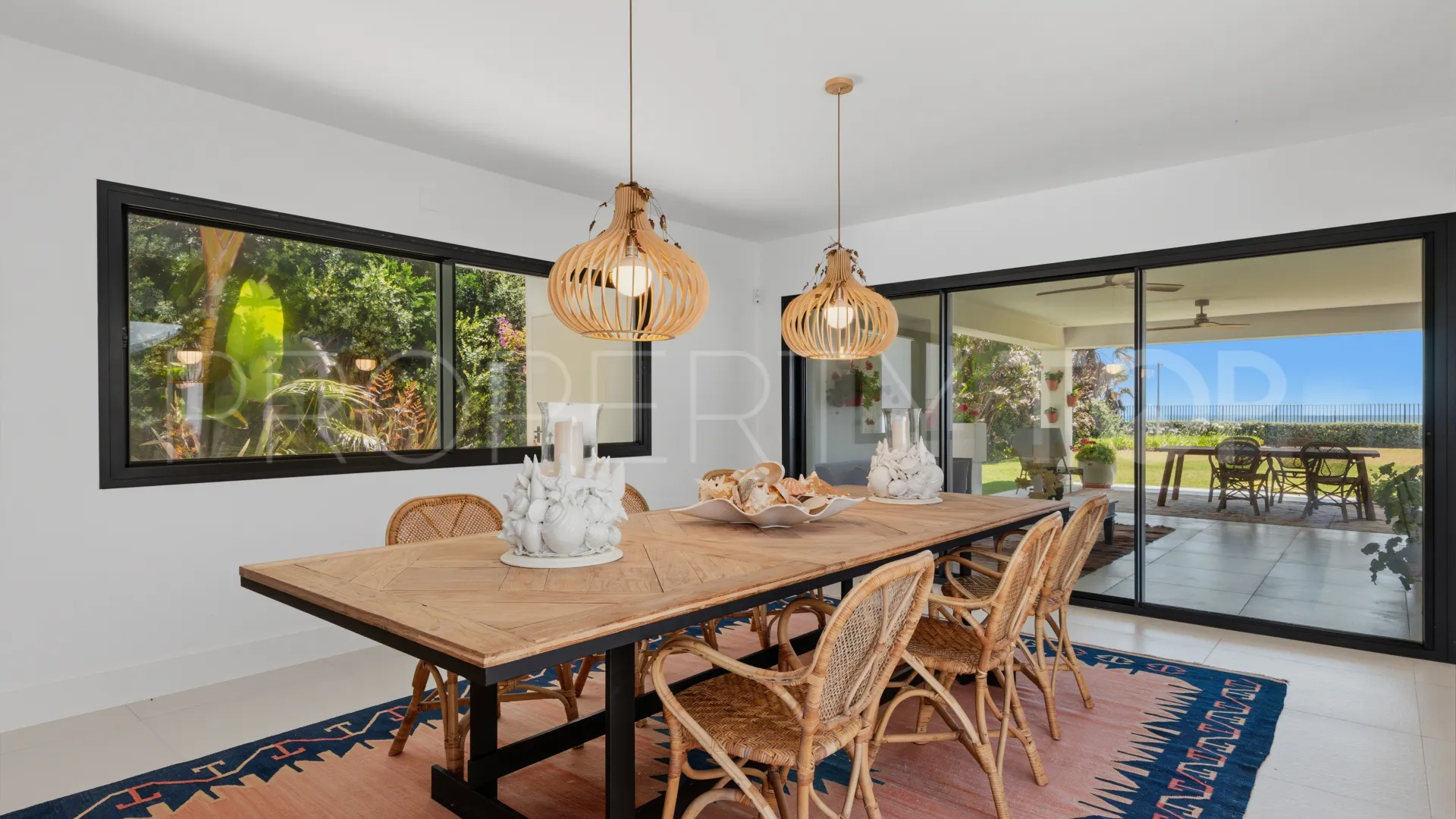 Villa with 9 bedrooms for sale in Casasola