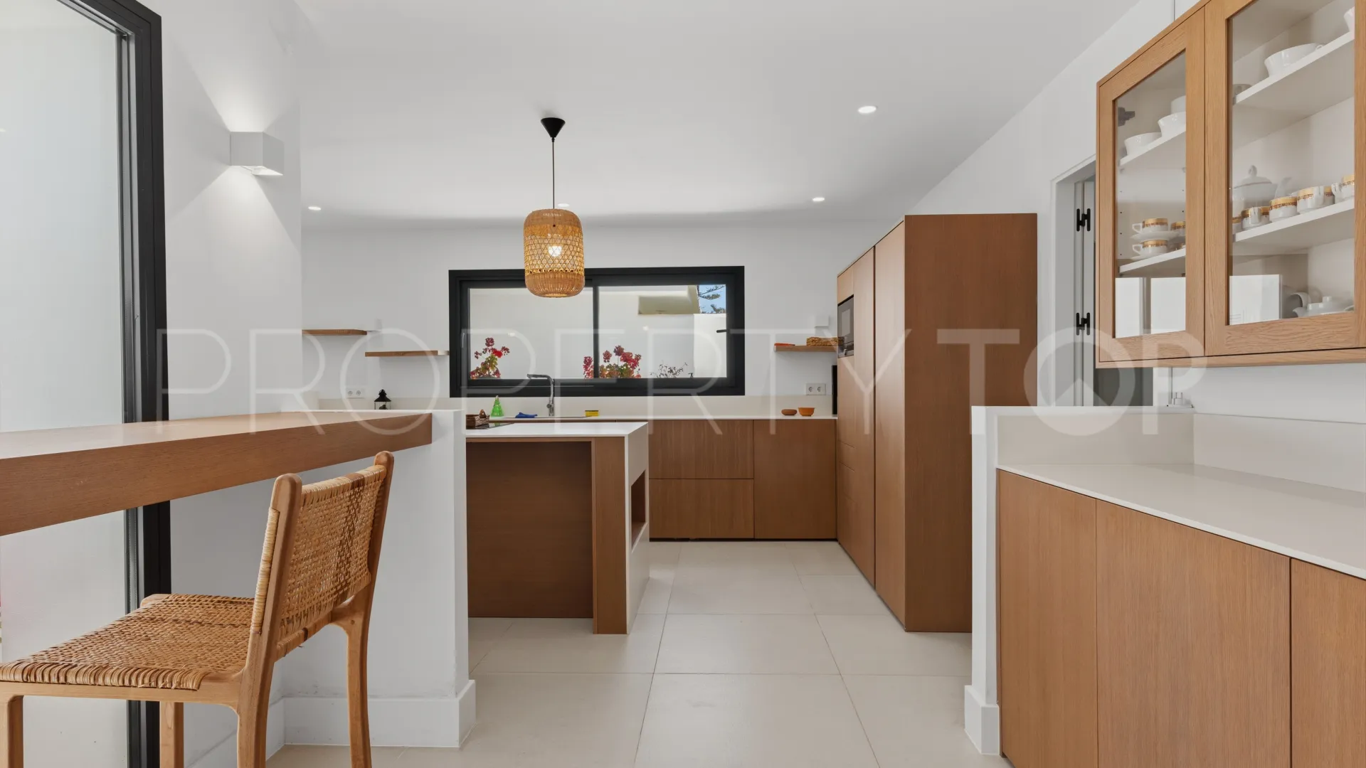 Villa with 9 bedrooms for sale in Casasola