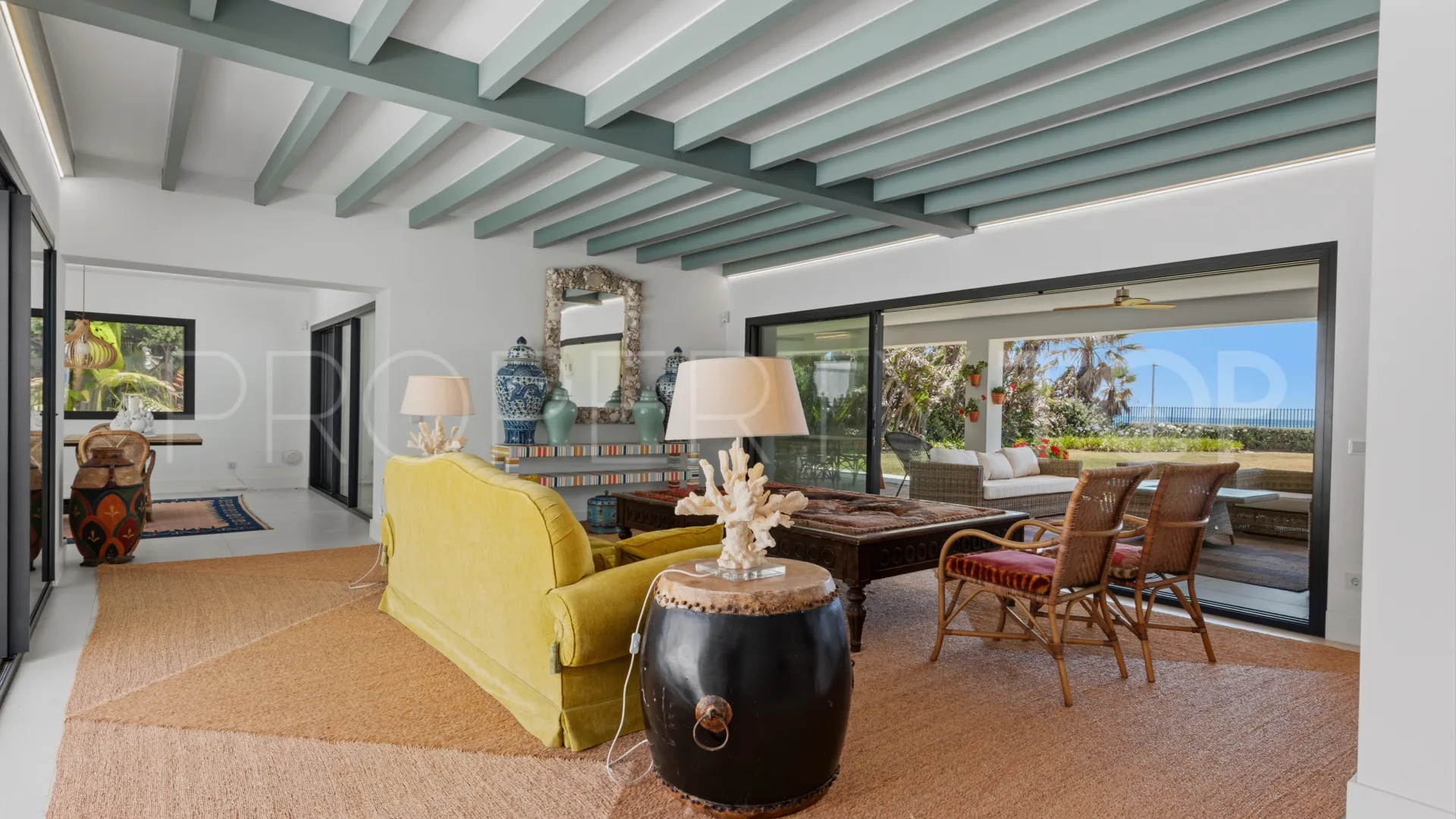 Villa with 9 bedrooms for sale in Casasola