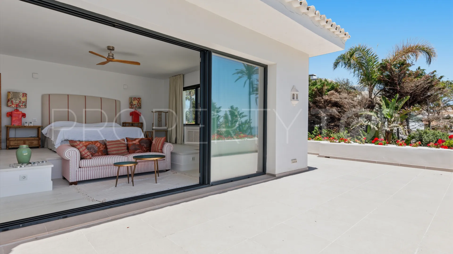 Villa with 9 bedrooms for sale in Casasola