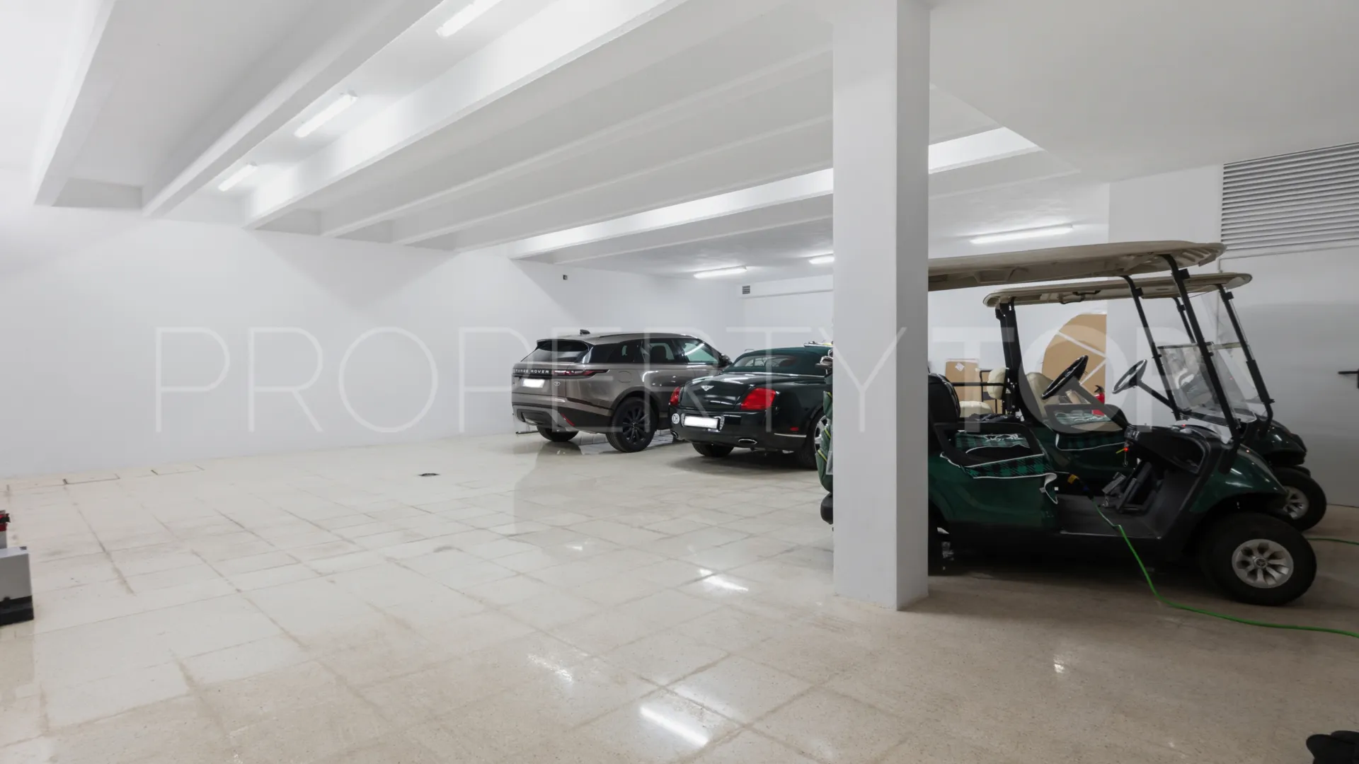 Villa en venta en La Zagaleta