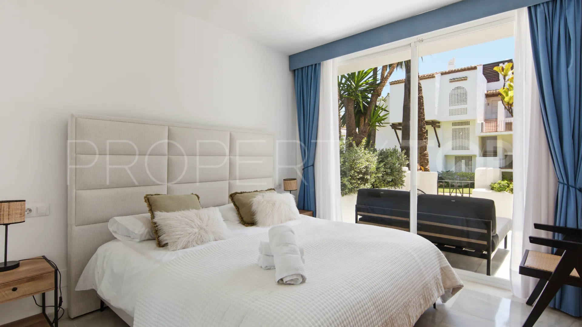 Buy ground floor apartment in Alcazaba Beach with 2 bedrooms