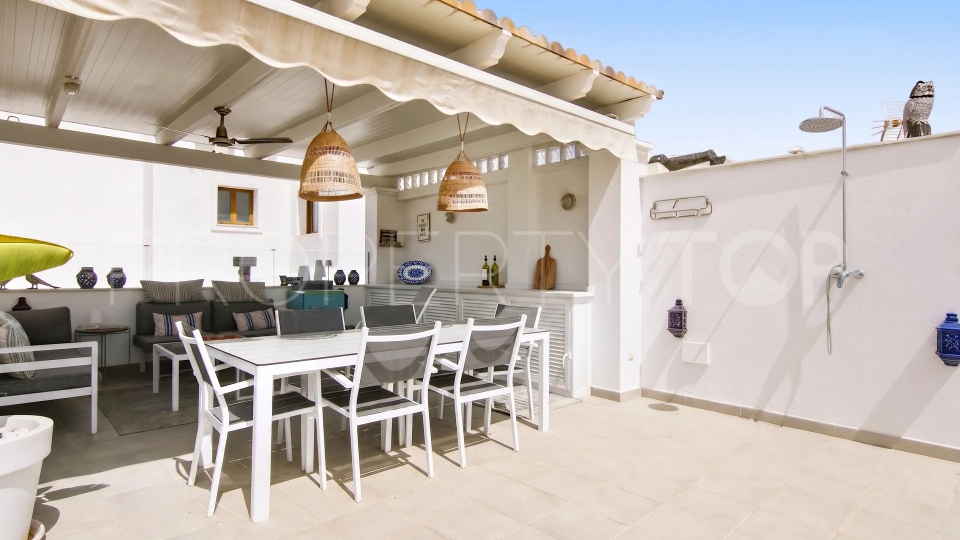 For sale town house in Estepona Old Town with 3 bedrooms
