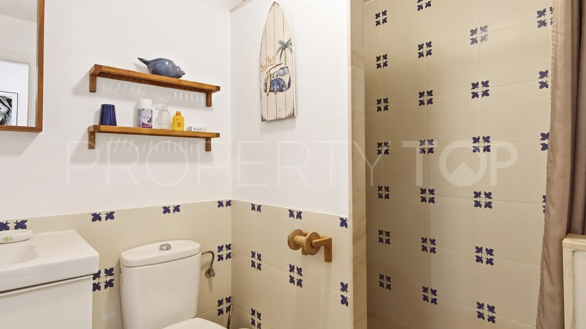 For sale town house in Estepona Old Town with 3 bedrooms