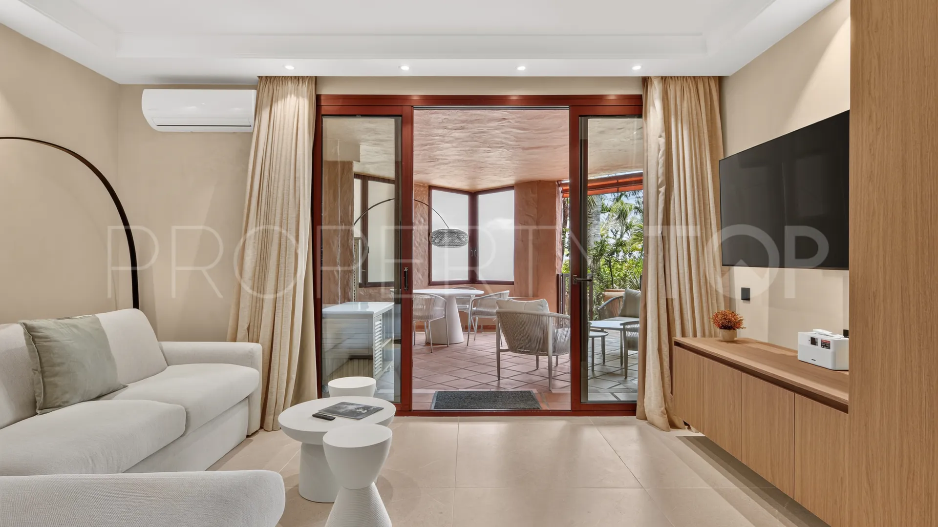 Se vende estudio en Melia Hacienda del Mar