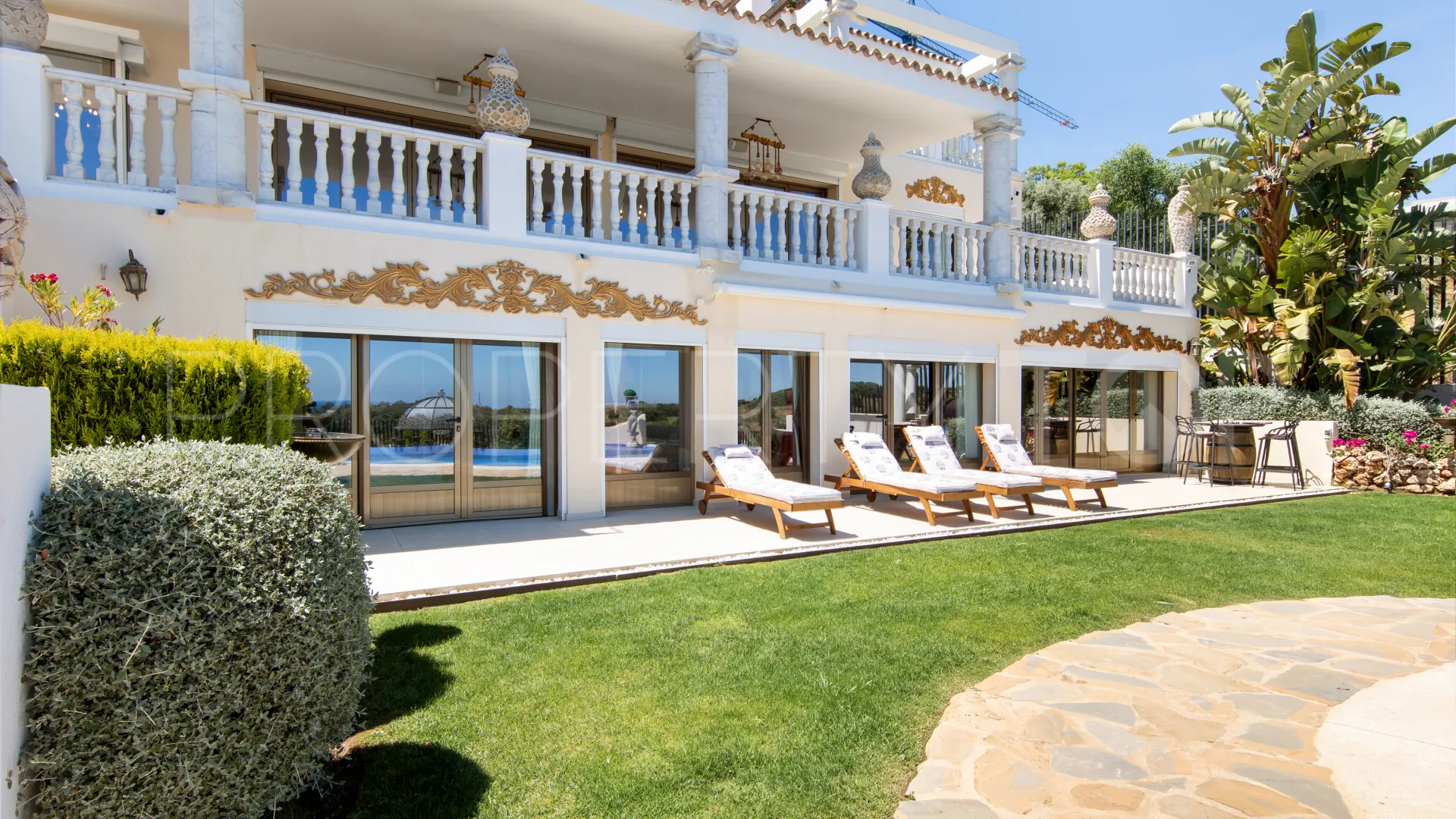 Villa en venta en Los Flamingos con 7 dormitorios