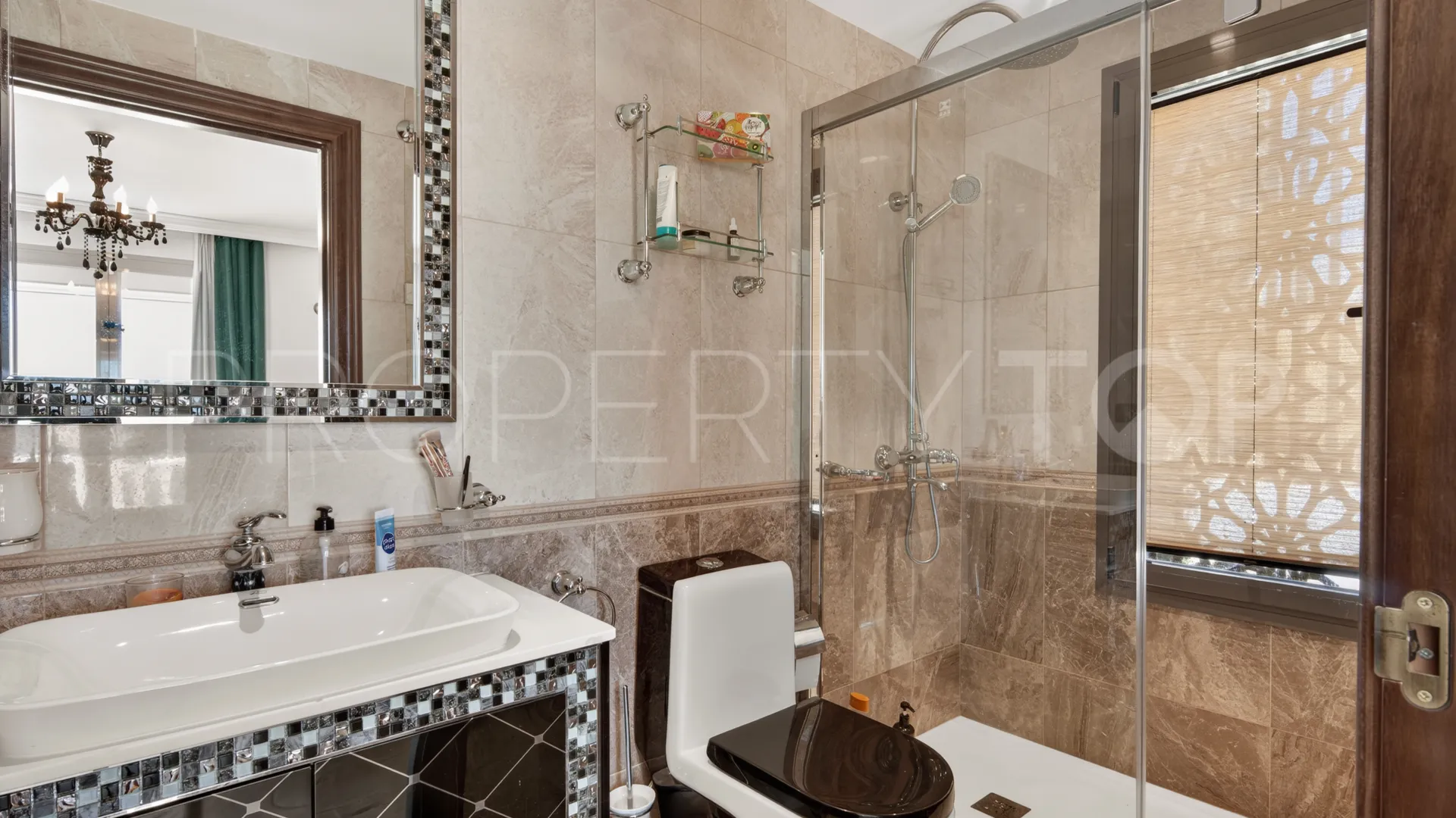 Villa en venta en Los Flamingos con 7 dormitorios