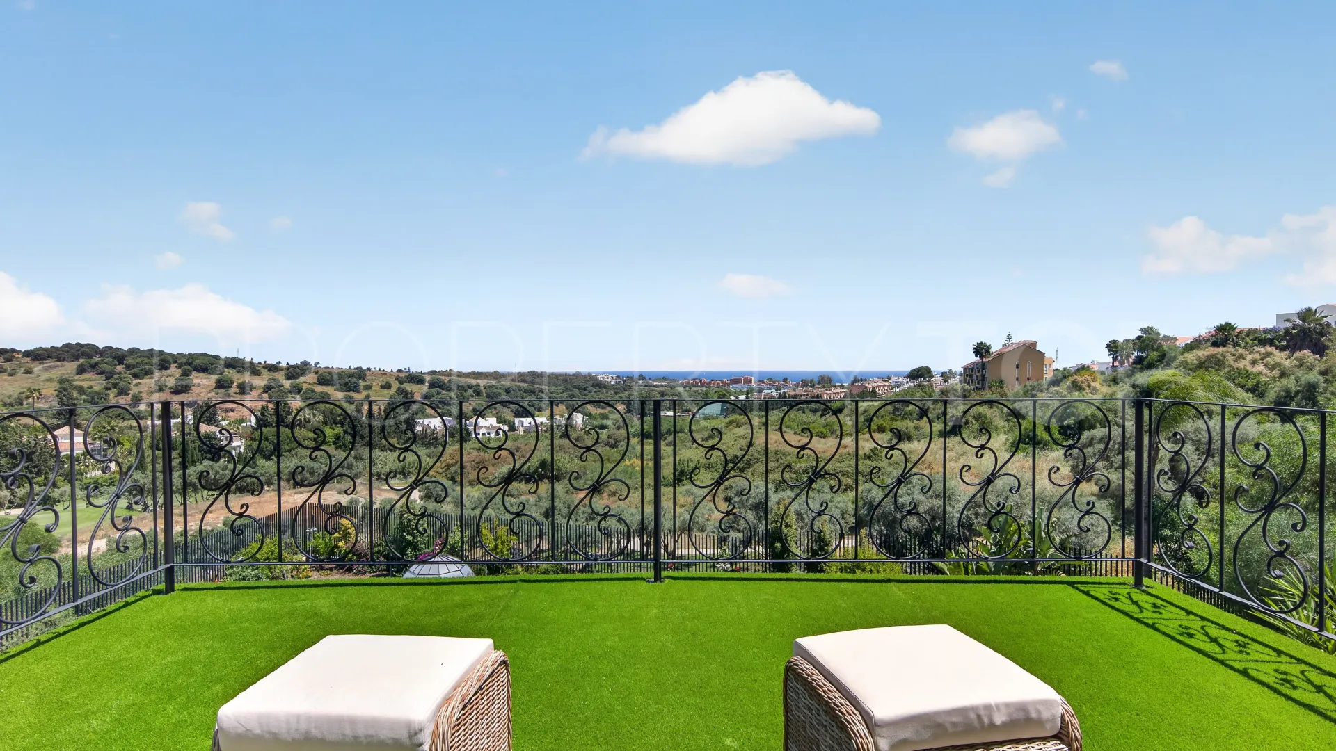 Villa en venta en Los Flamingos con 7 dormitorios