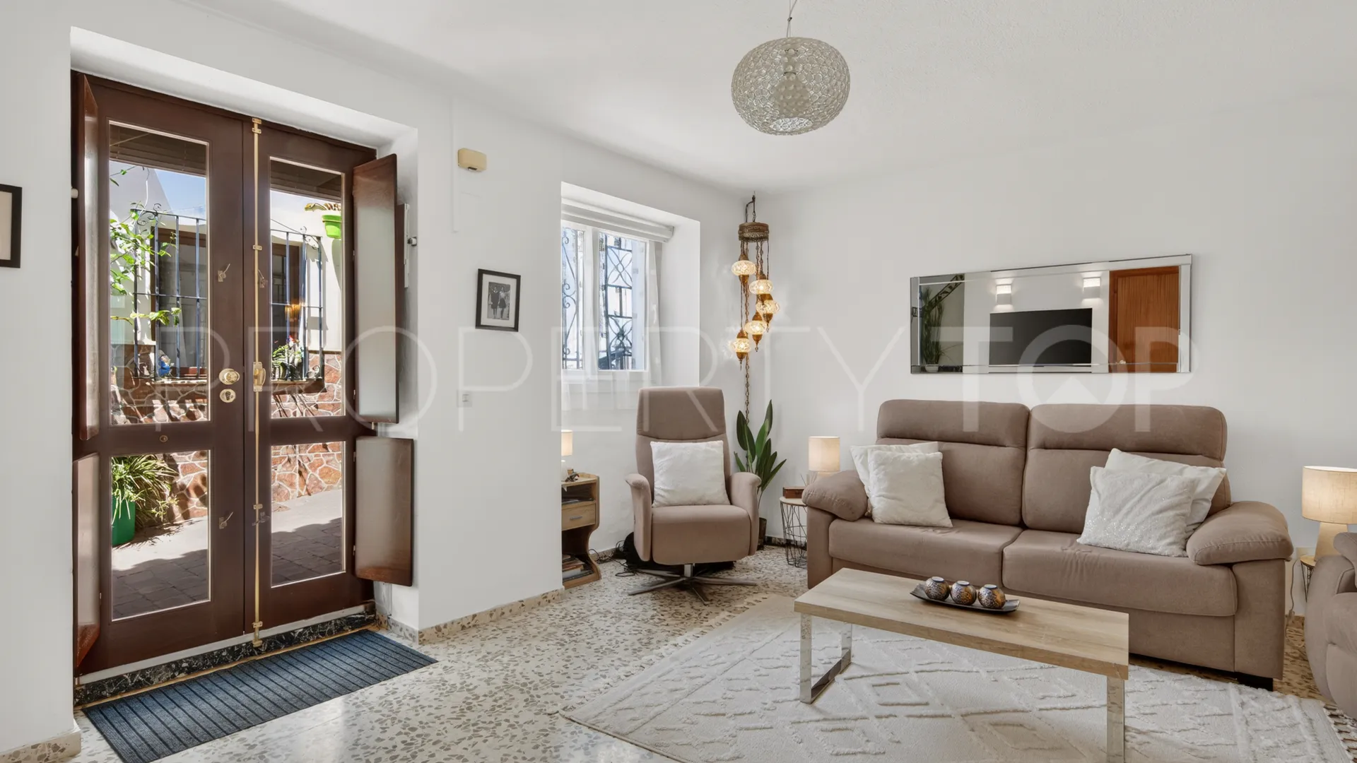 Estepona Casco Antiguo, adosado con 2 dormitorios en venta