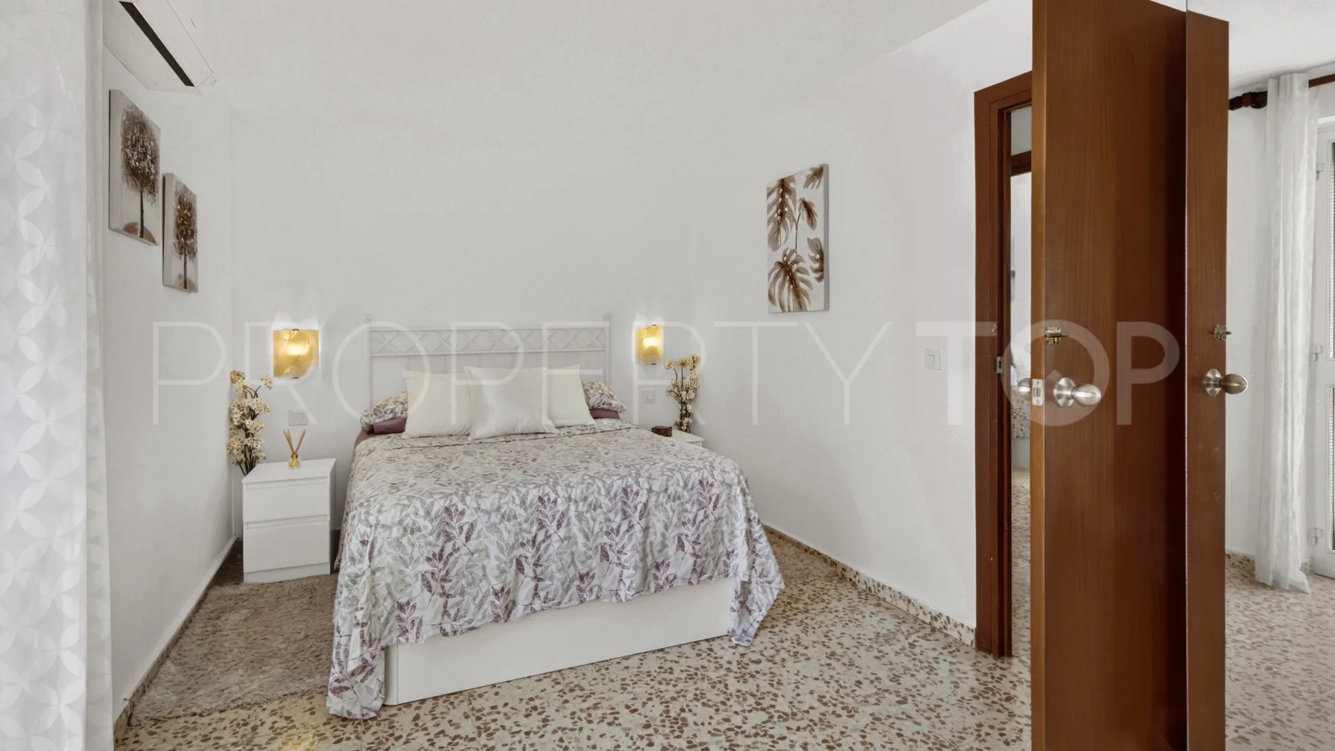 Town house with 2 bedrooms for sale in Estepona Old Town