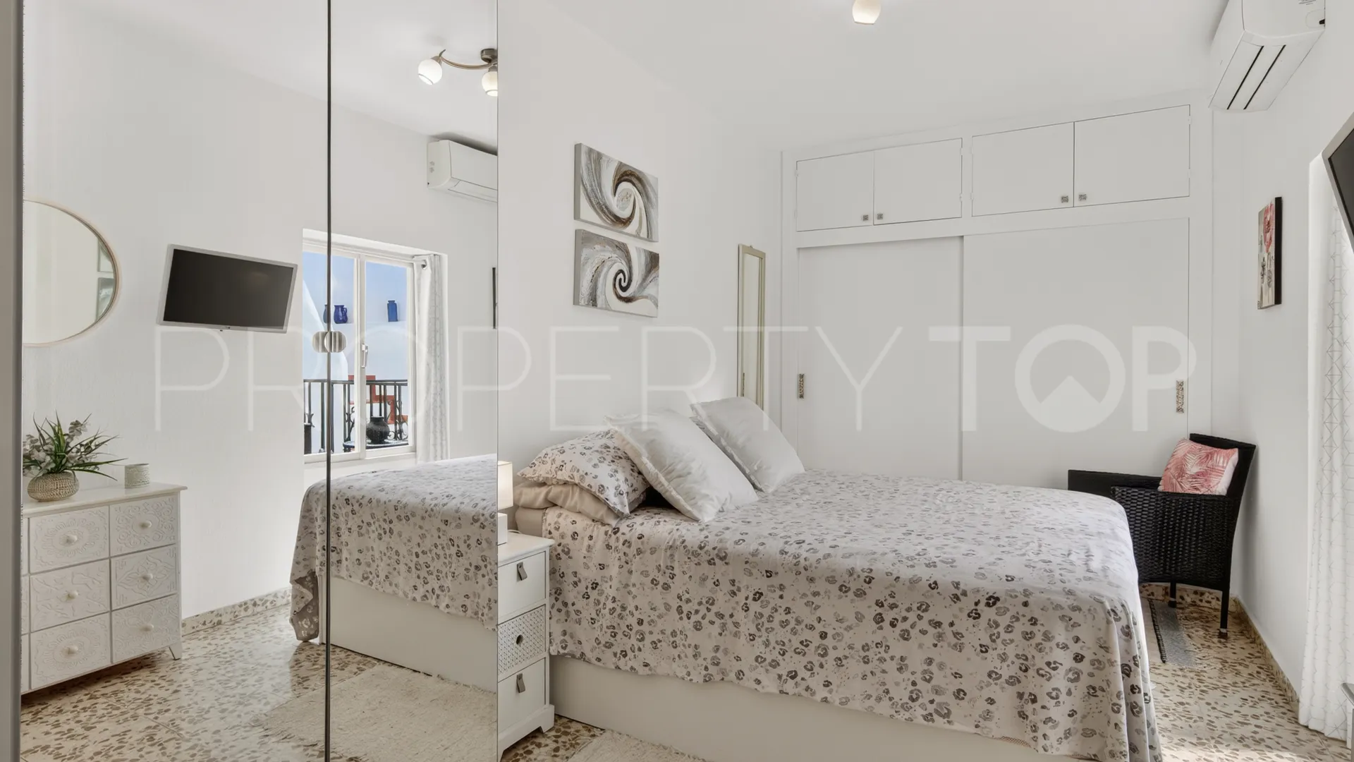 Estepona Casco Antiguo, adosado con 2 dormitorios en venta
