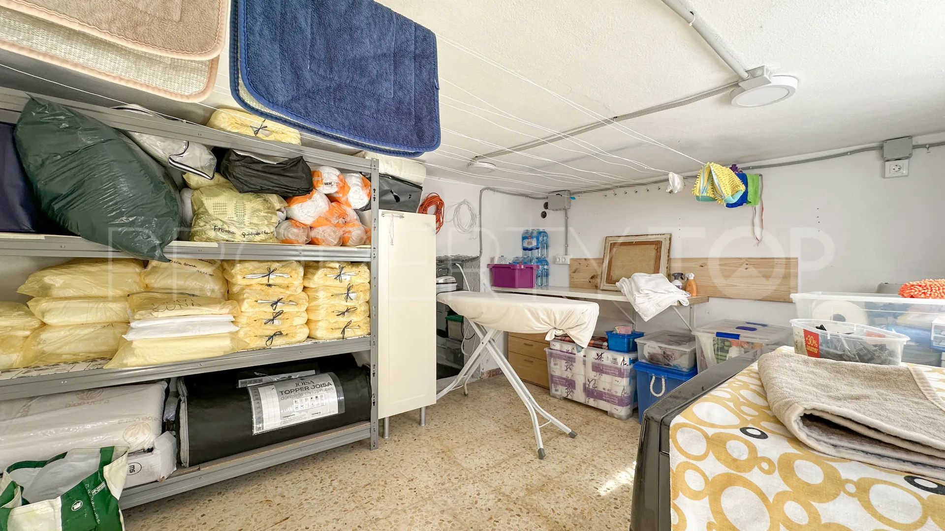 Villa en venta con 9 dormitorios en Jardin Tropical