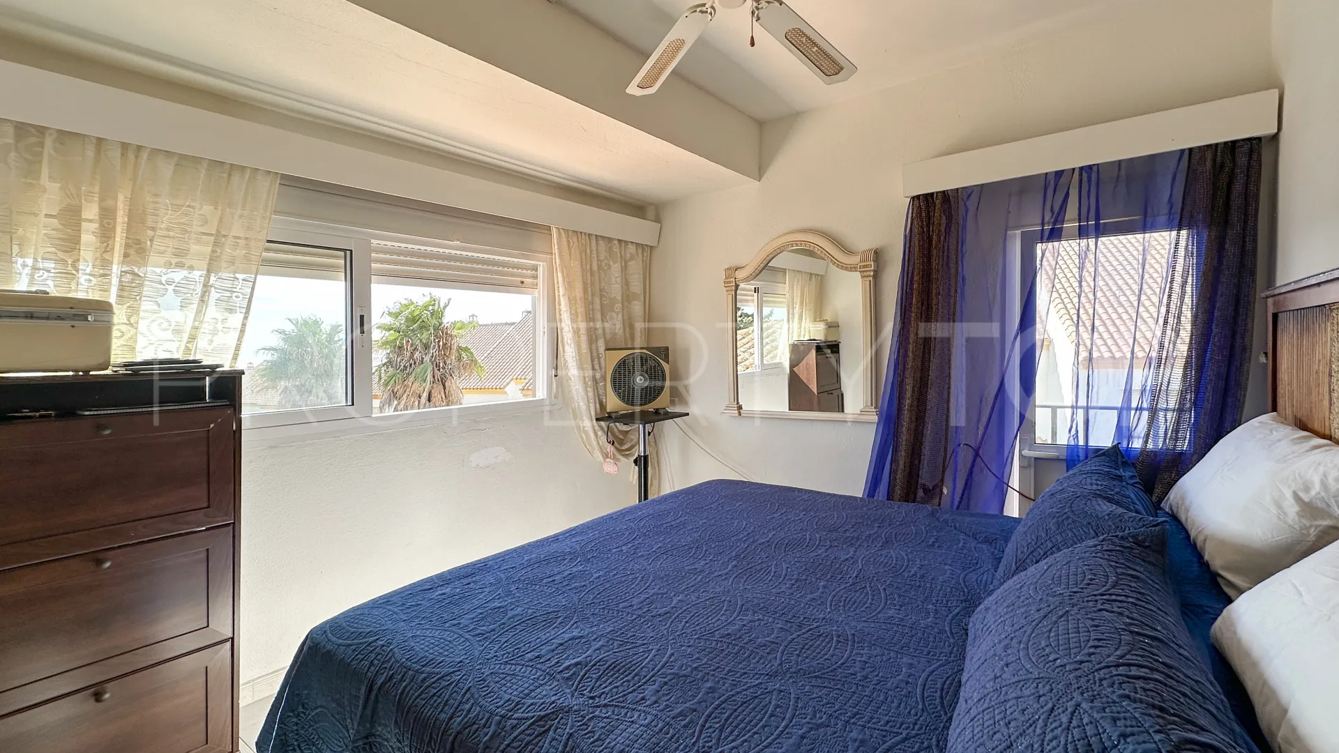 Villa en venta con 9 dormitorios en Jardin Tropical
