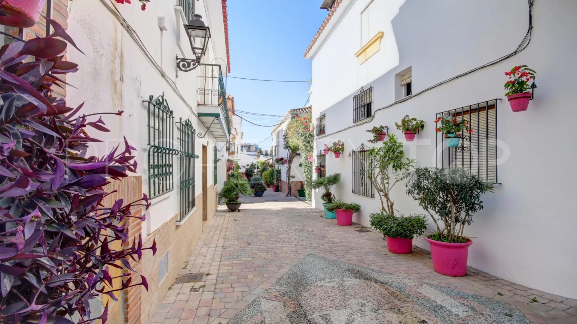 Duplex penthouse for sale in Estepona Old Town