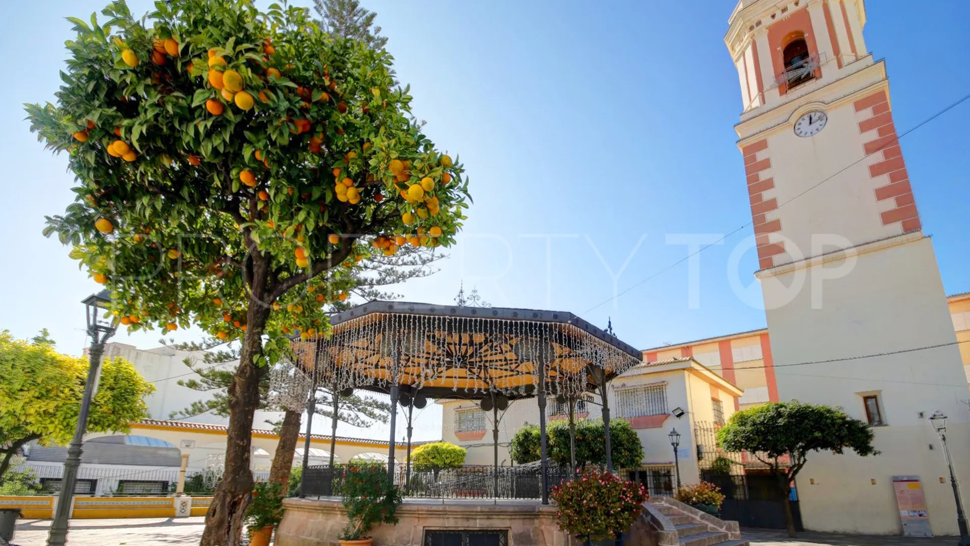 Duplex penthouse for sale in Estepona Old Town