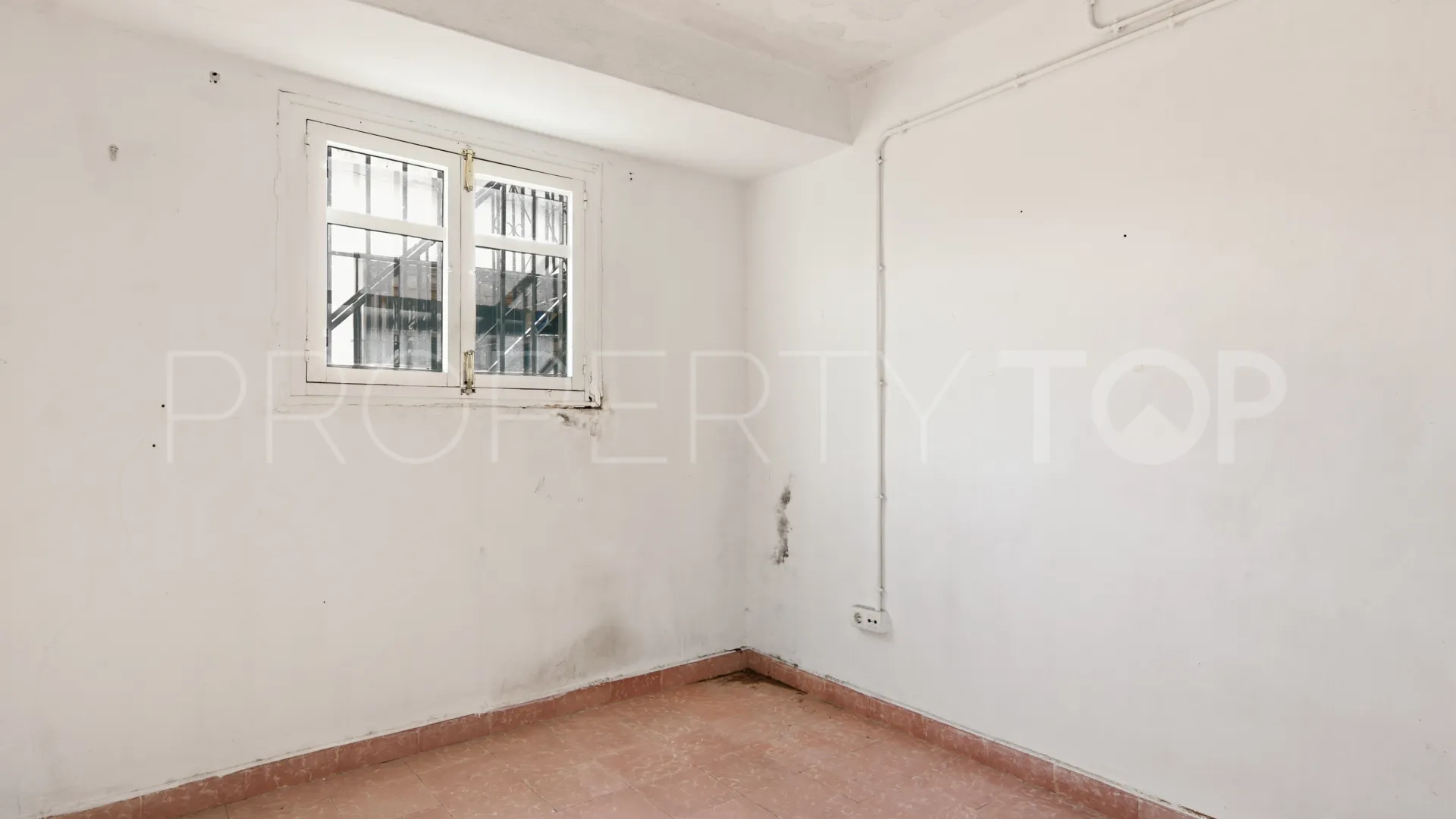 For sale Estepona Old Town 9 bedrooms town house