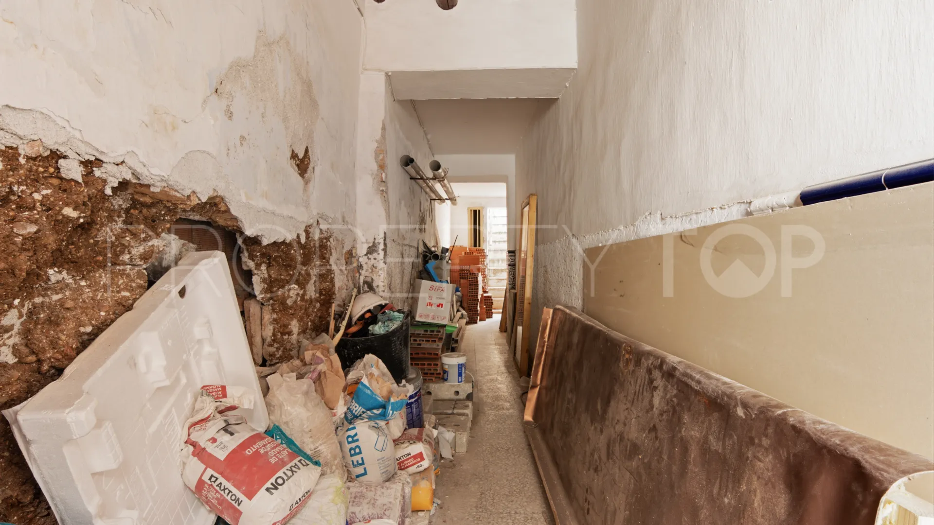 For sale Estepona Old Town 9 bedrooms town house
