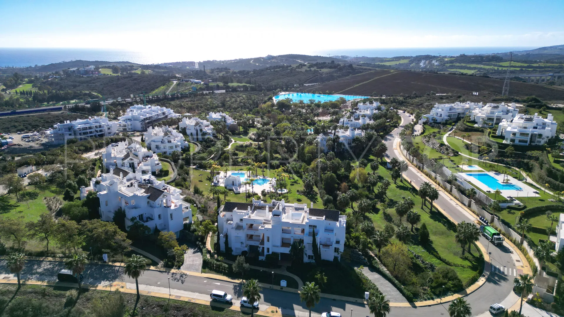 For sale penthouse in Alcazaba Lagoon with 2 bedrooms