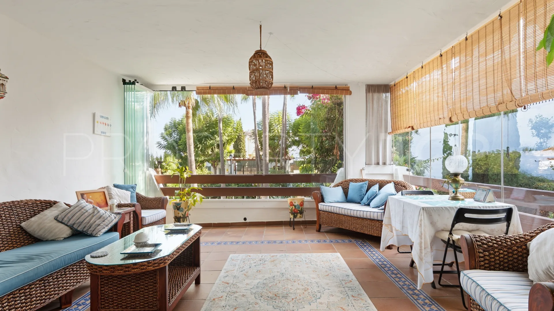 Apartamento en venta en Selwo Hills con 3 dormitorios