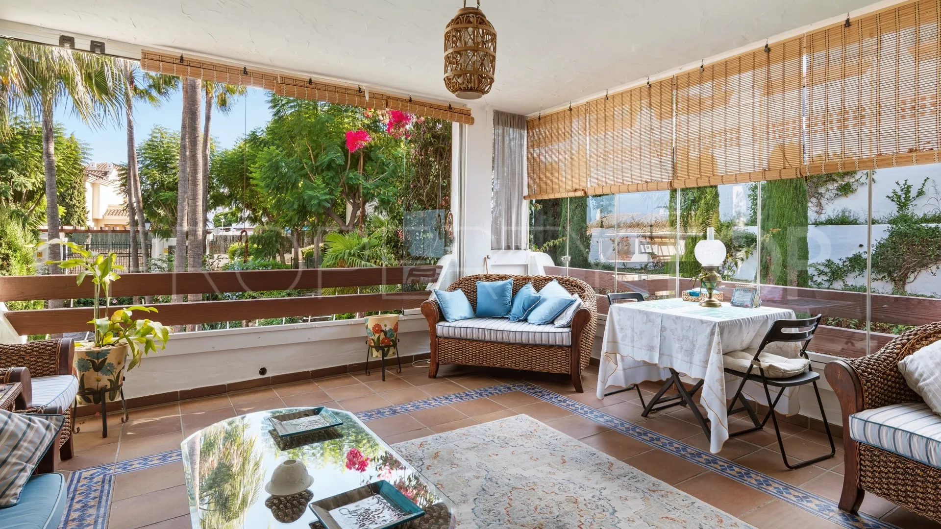 Apartamento en venta en Selwo Hills con 3 dormitorios
