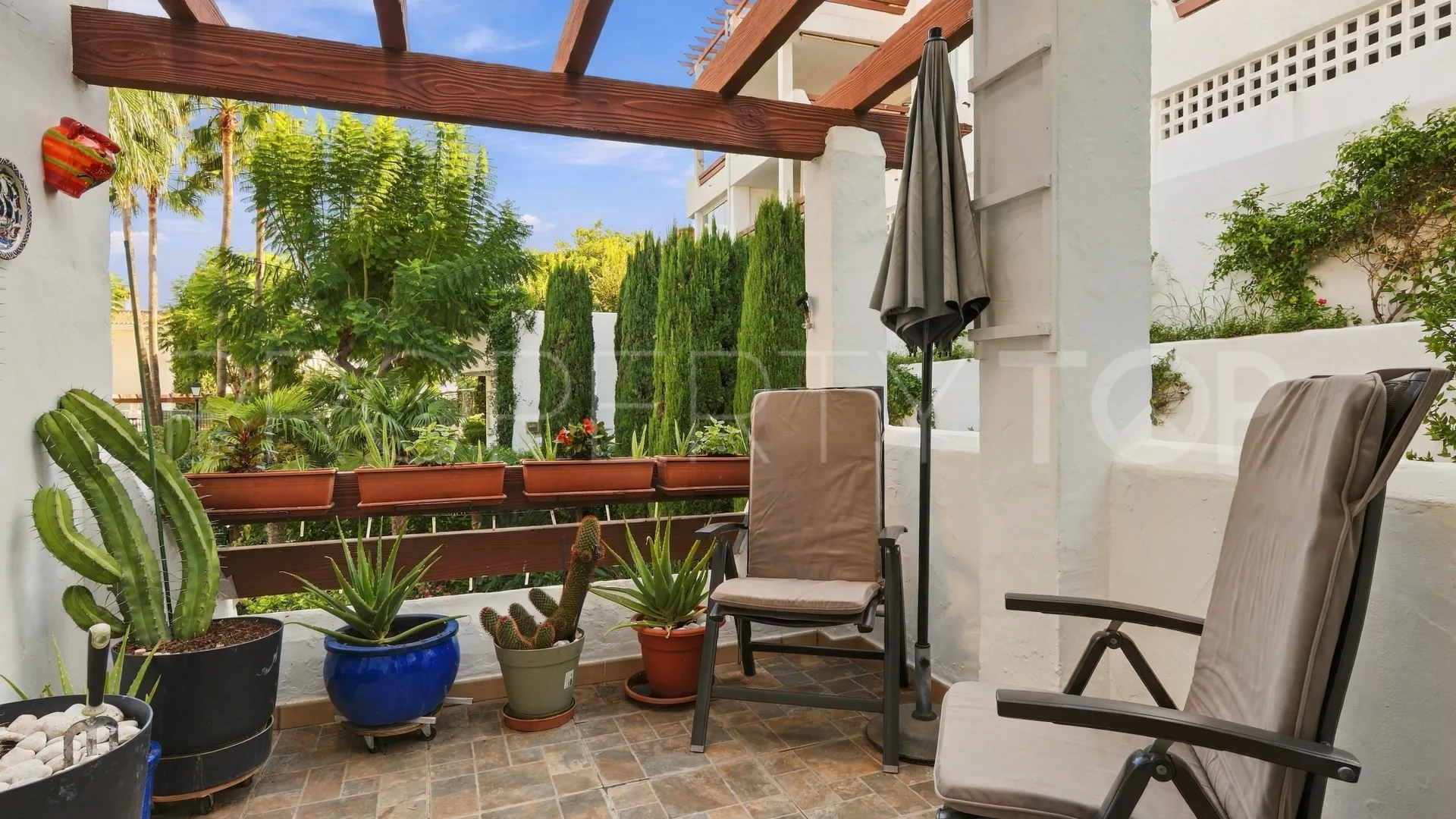 Apartamento en venta en Selwo Hills con 3 dormitorios