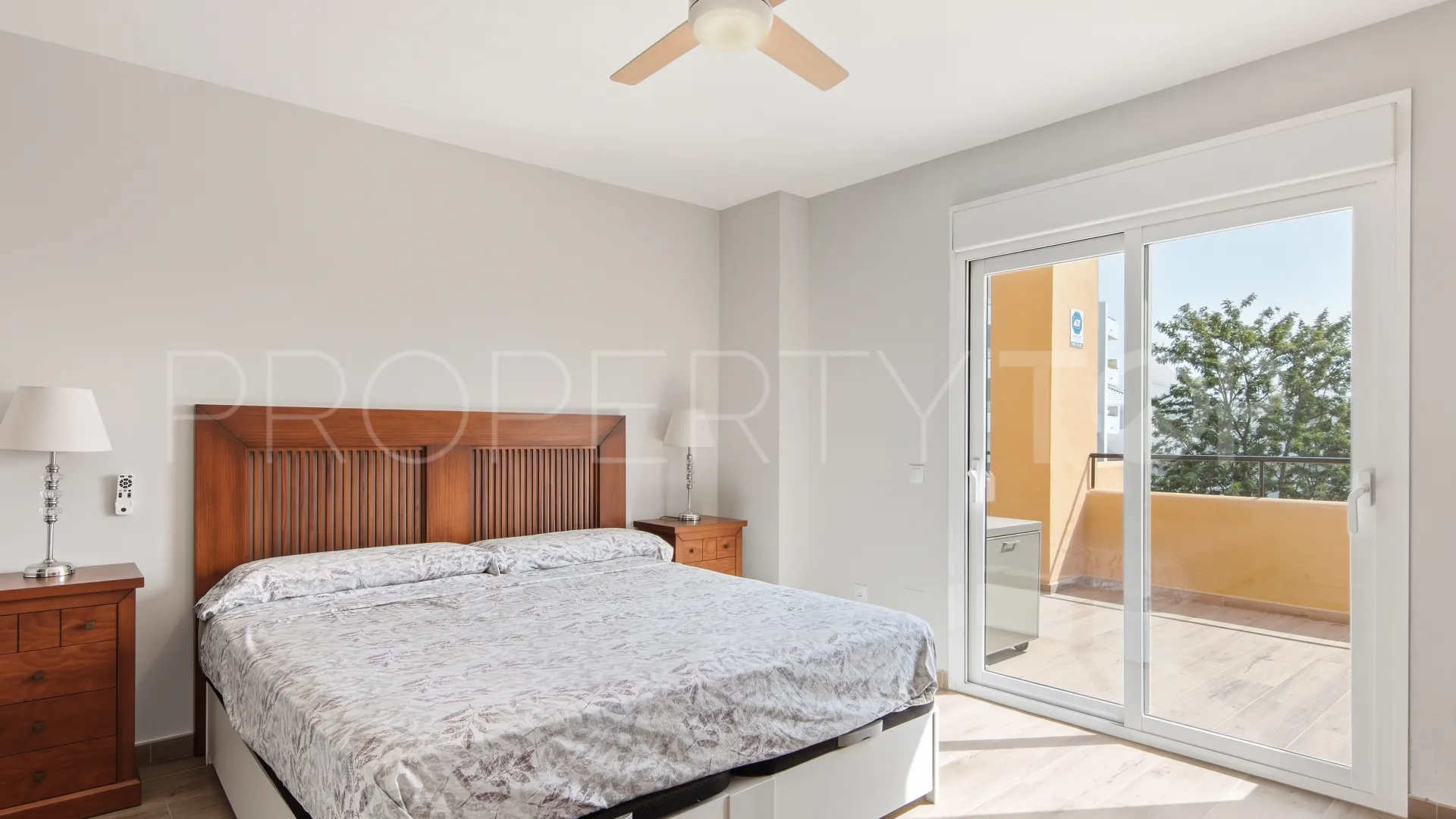 Apartamento a la venta con 2 dormitorios en Riviera Andaluza