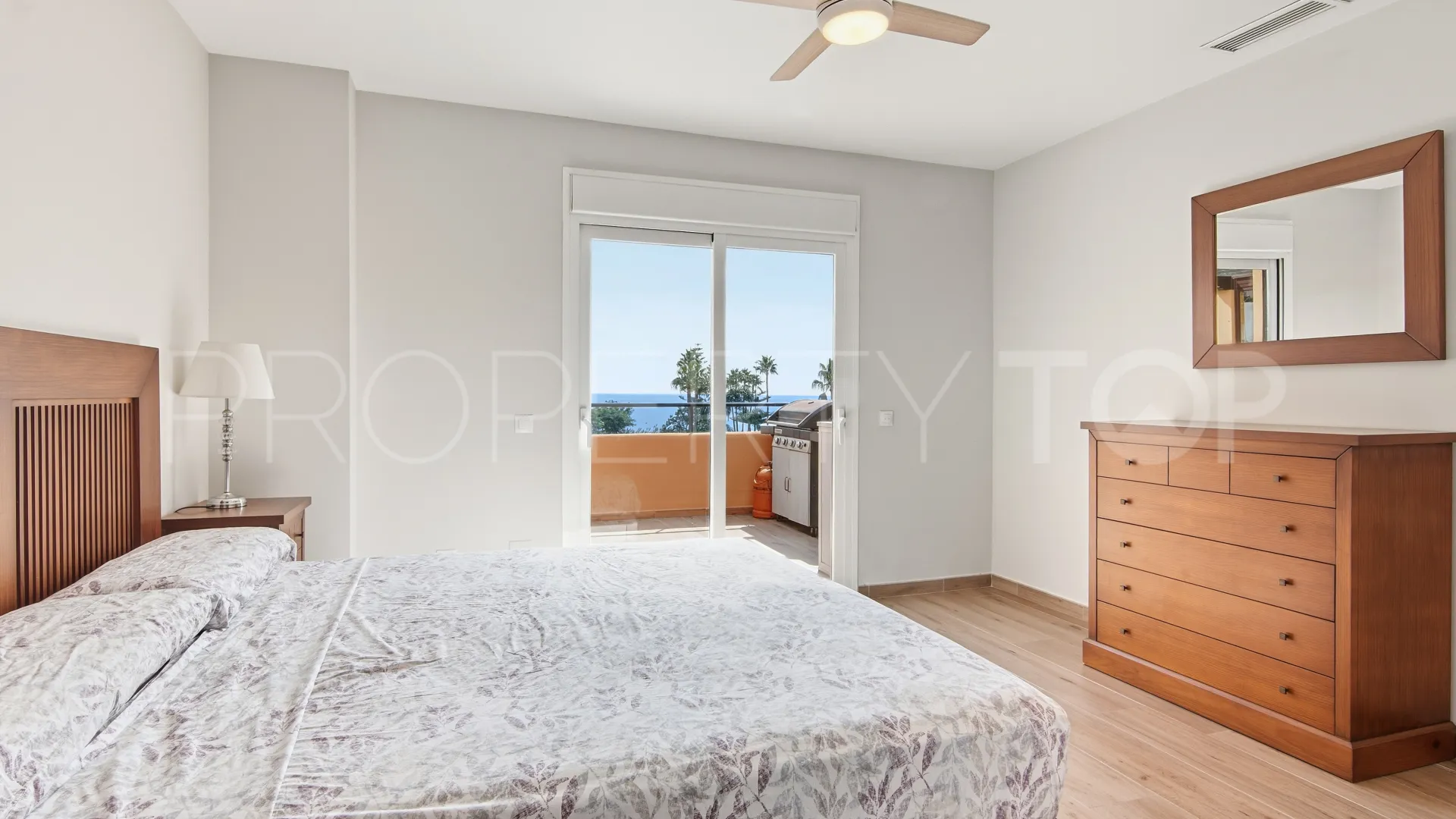 Apartamento a la venta con 2 dormitorios en Riviera Andaluza