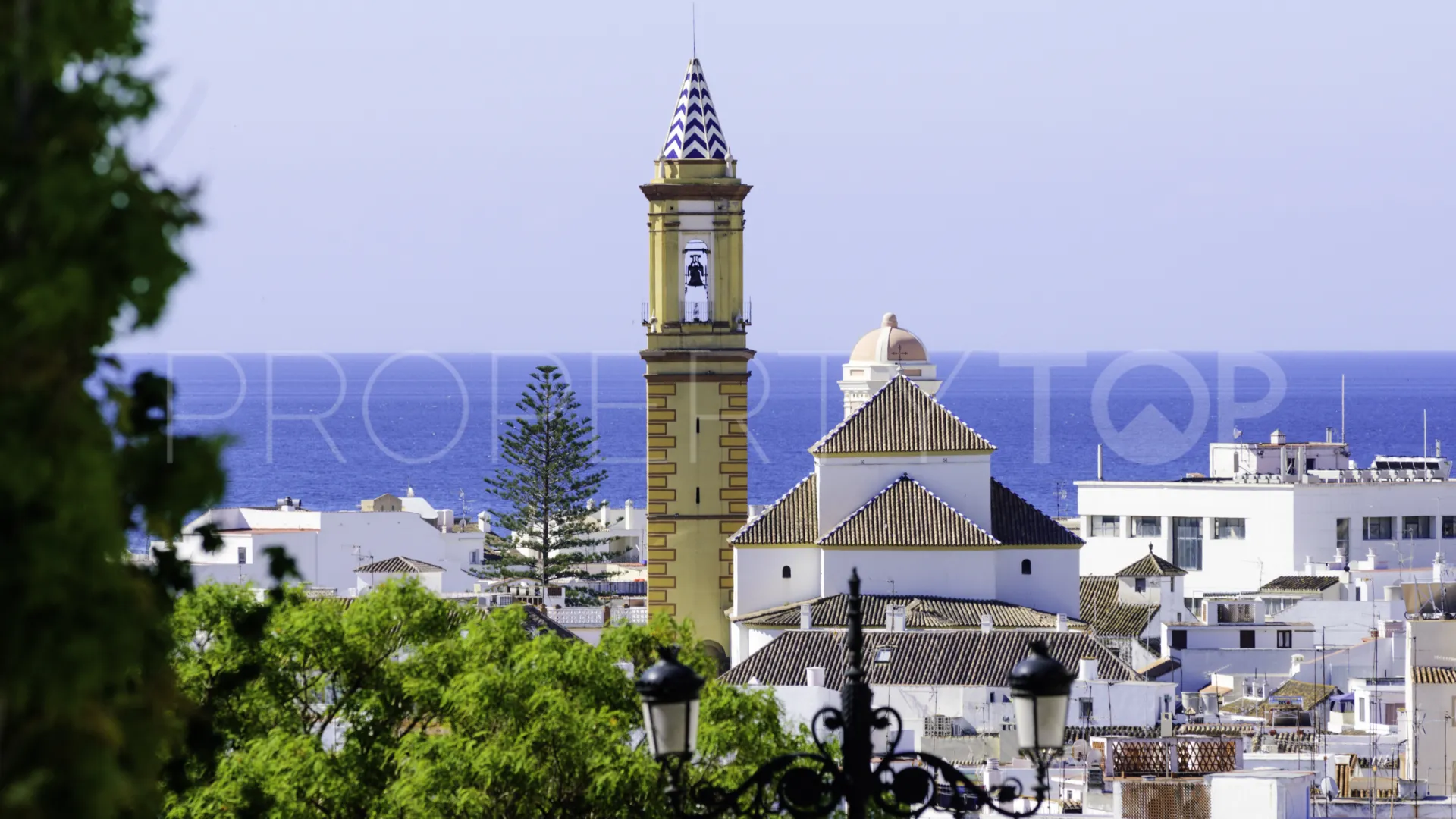 Buy Estepona Old Town plot