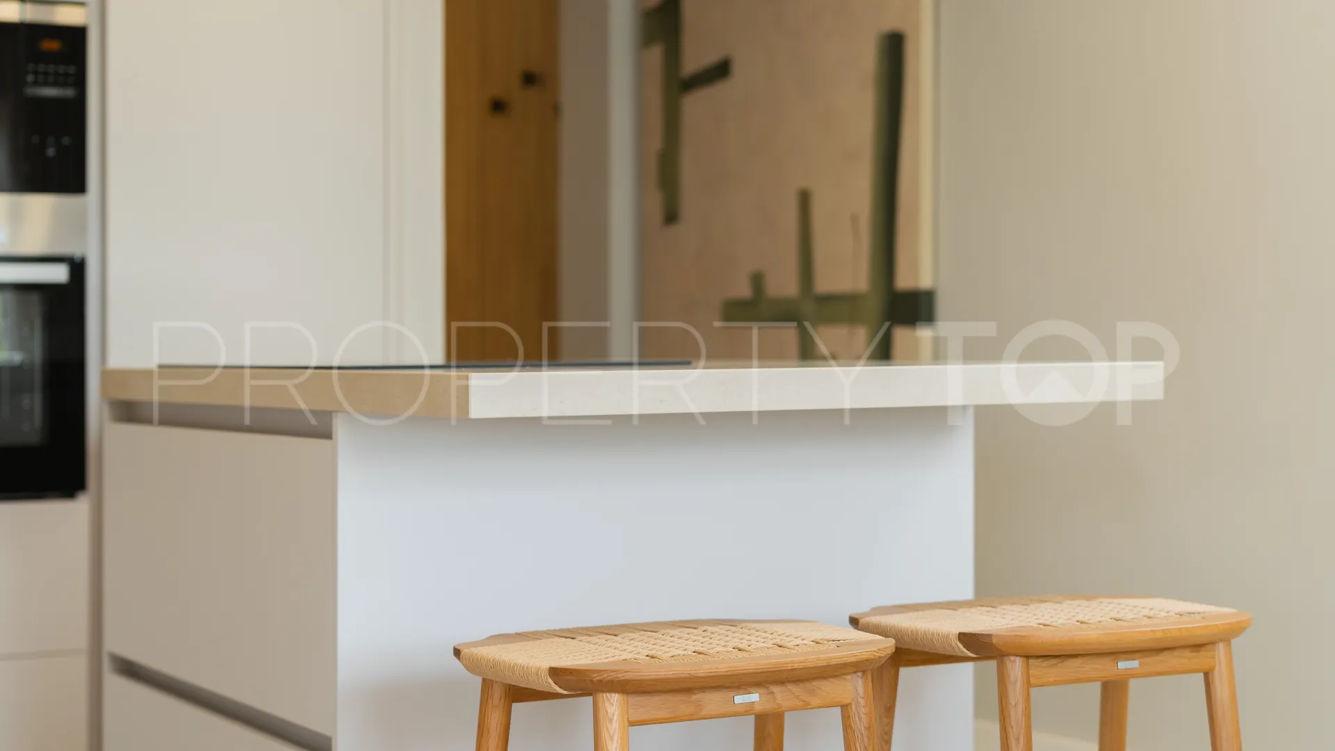 Se vende apartamento en Estepona Ciudad de 3 dormitorios