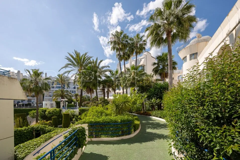 Marbella House, duplex en venta